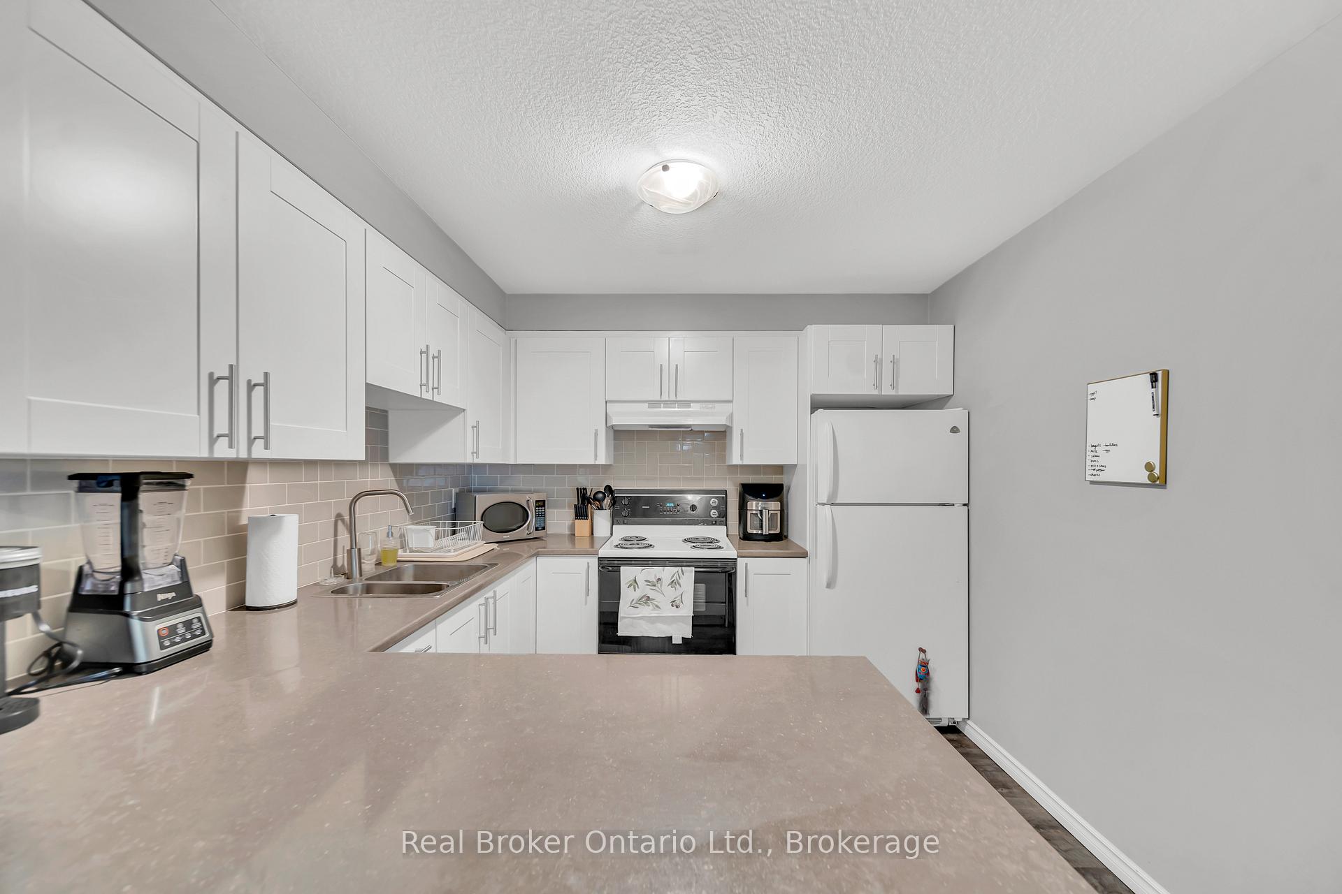 Photo 10 of Unit 121, 458 Janefield Avenue, Guelph, Dovercliffe Park/Old University — HOMEH