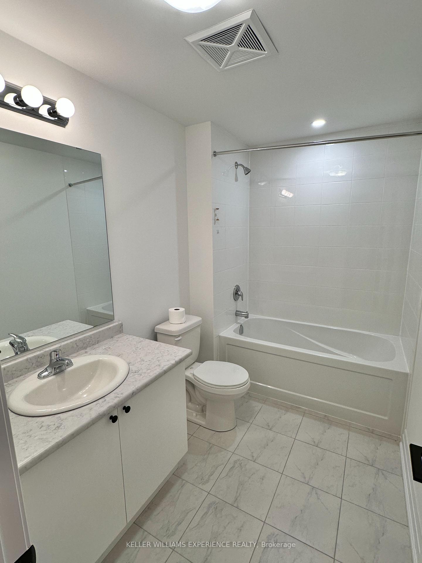 Photo 12 of Unit #406, 15 Kneeshaw Drive, Barrie, Rural Barrie Southeast — HOMEH