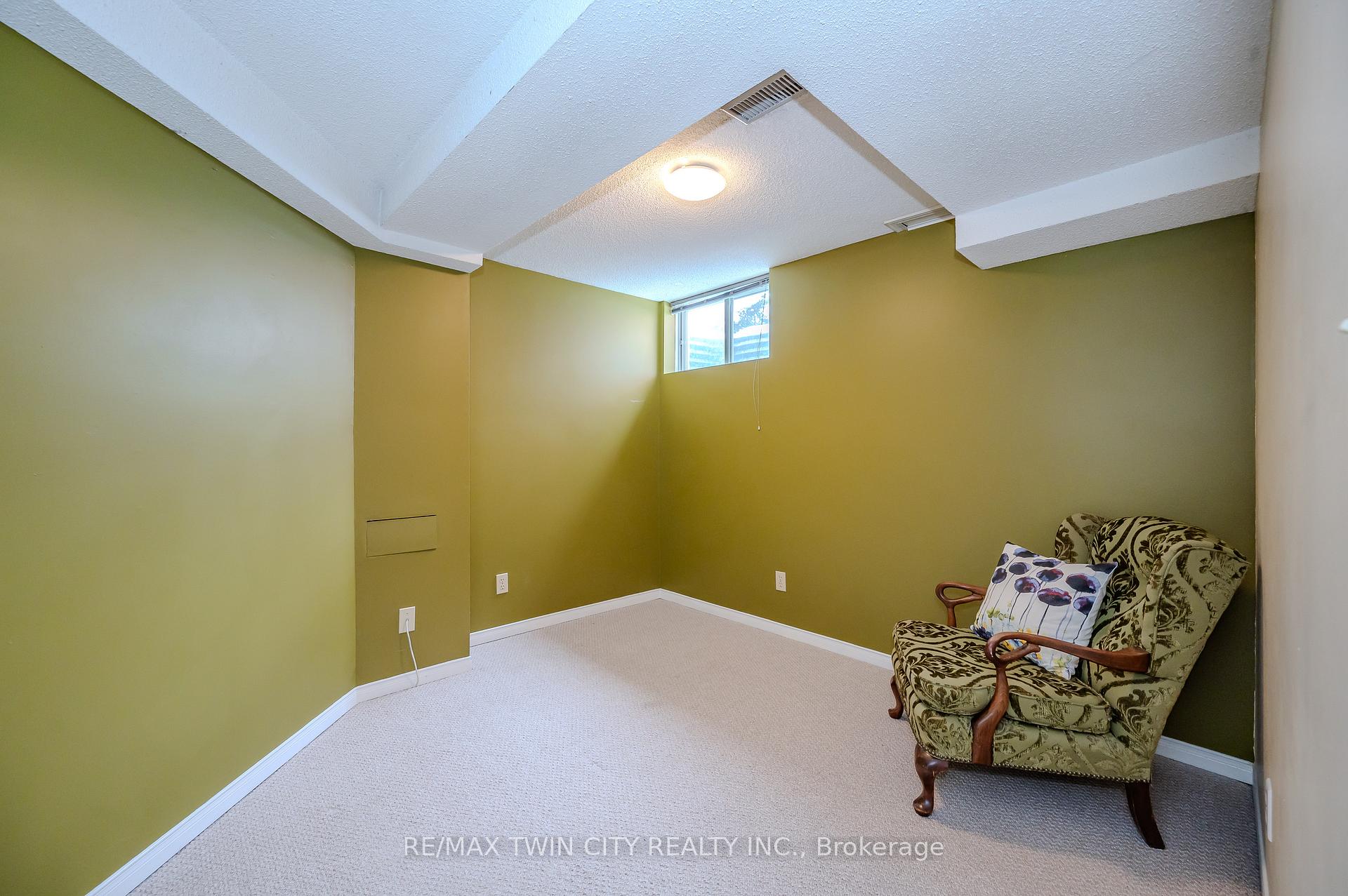 Photo 49 of Unit 13, 523 Beechwood Drive, Waterloo — HOMEH