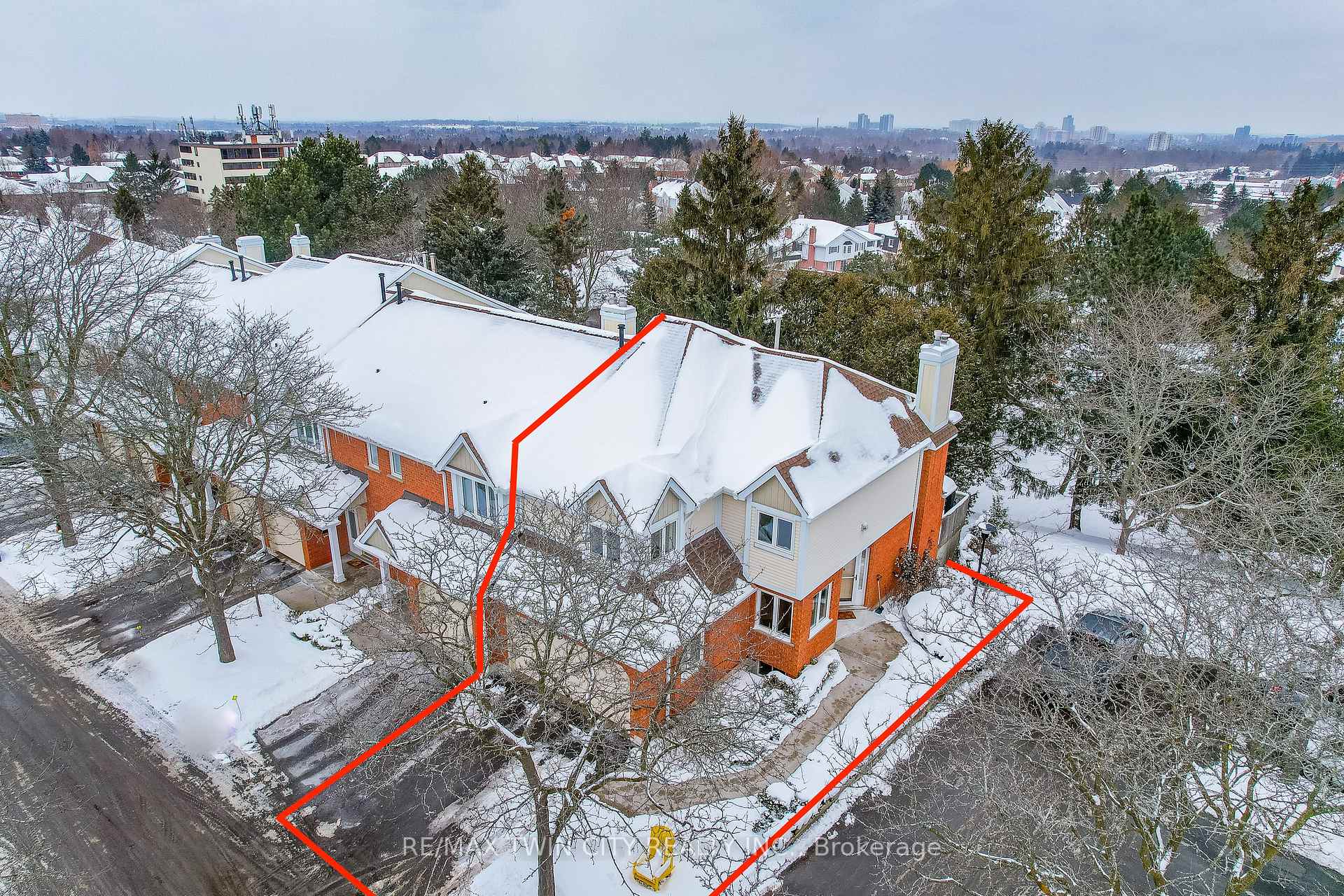 Photo 56 of Unit 13, 523 Beechwood Drive, Waterloo — HOMEH