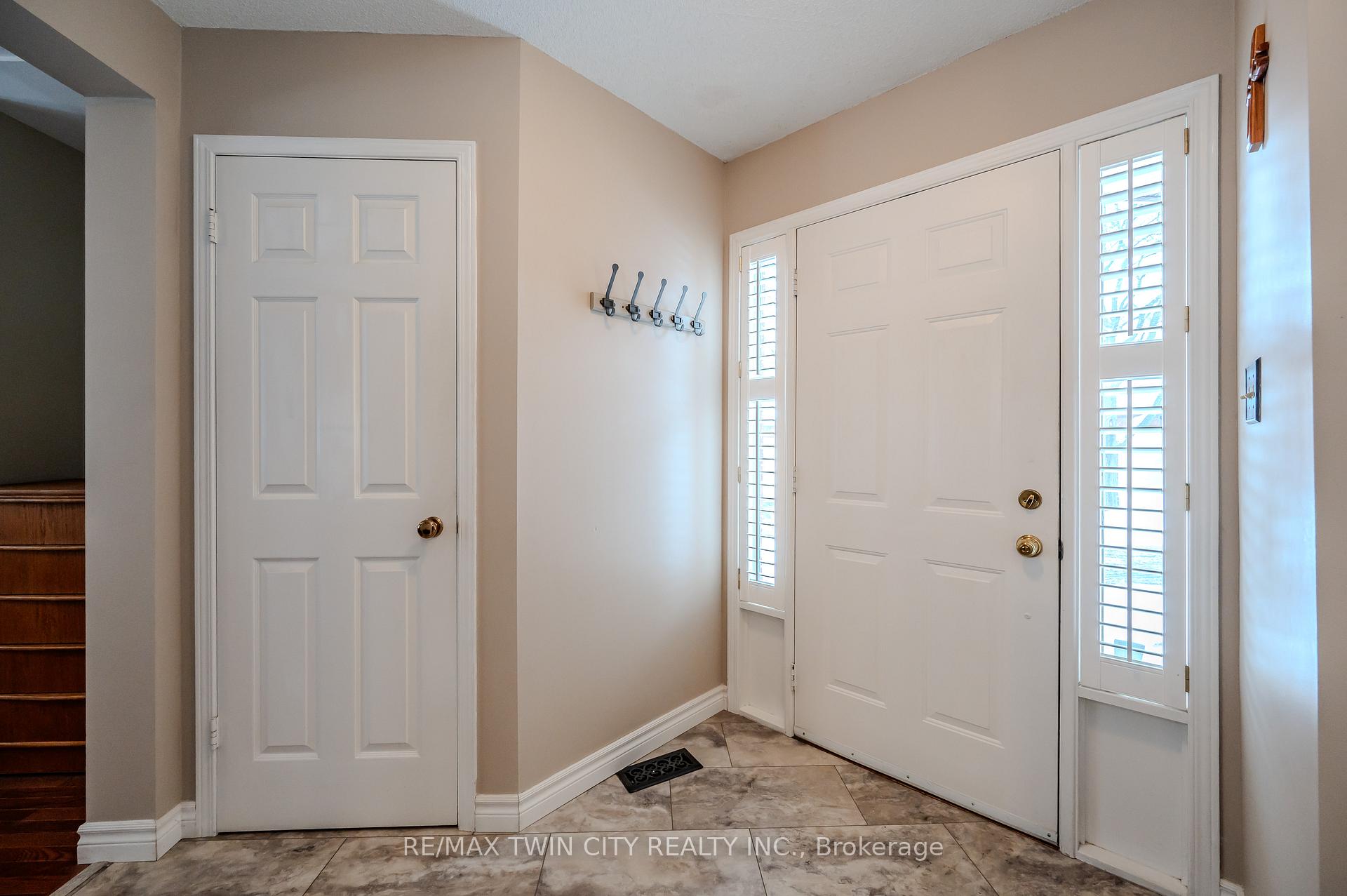 Photo 5 of Unit 13, 523 Beechwood Drive, Waterloo — HOMEH