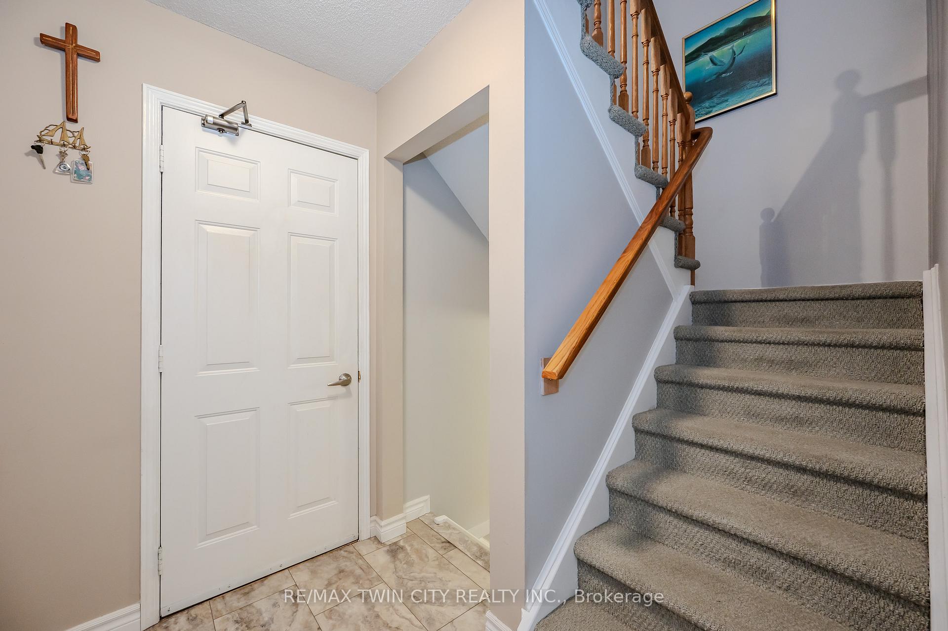 Photo 18 of Unit 13, 523 Beechwood Drive, Waterloo — HOMEH