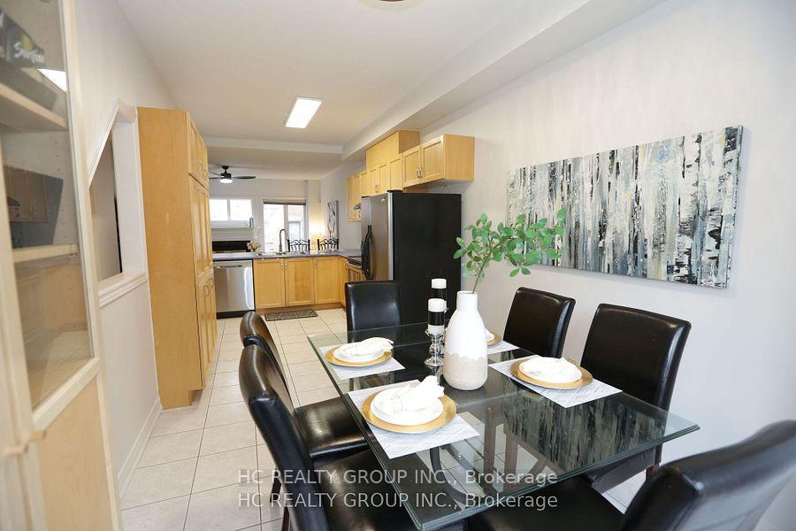 Photo 3 of 31 Melissa Way, Markham, Buttonville — HOMEH