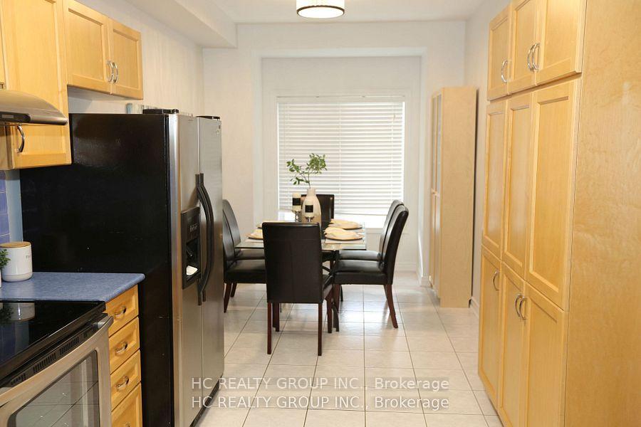 Photo 4 of 31 Melissa Way, Markham, Buttonville — HOMEH