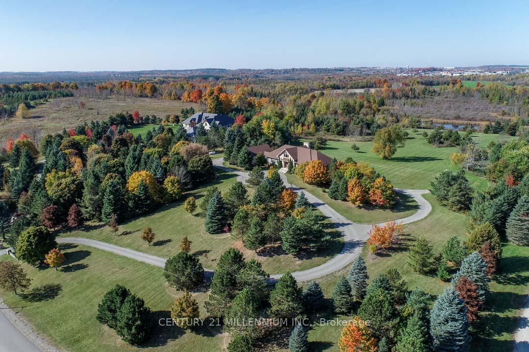 Photo 9 of 4 Flaherty Lane, Caledon, Rural Caledon — HOMEH