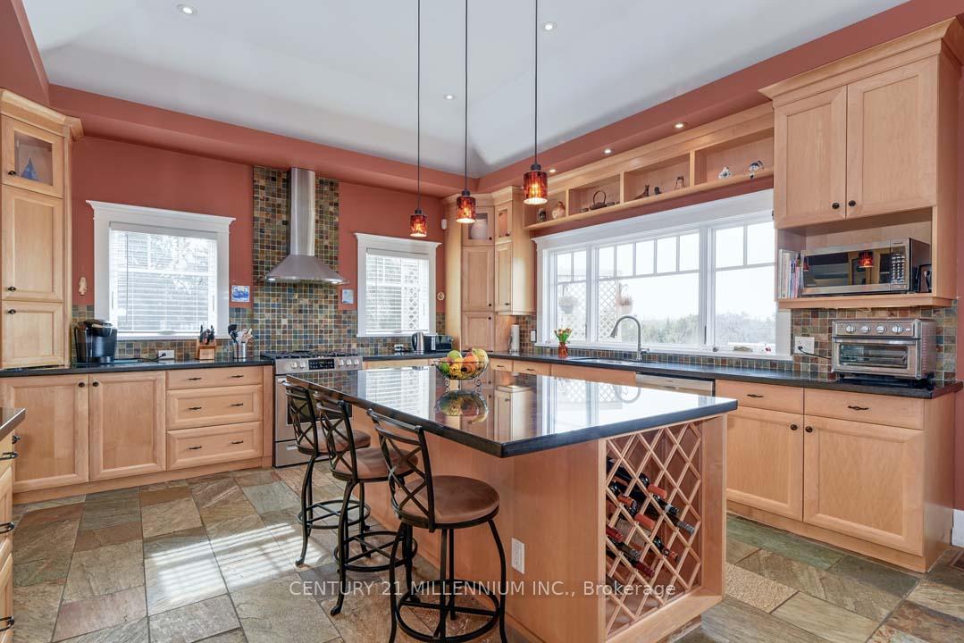Photo 22 of 4 Flaherty Lane, Caledon, Rural Caledon — HOMEH