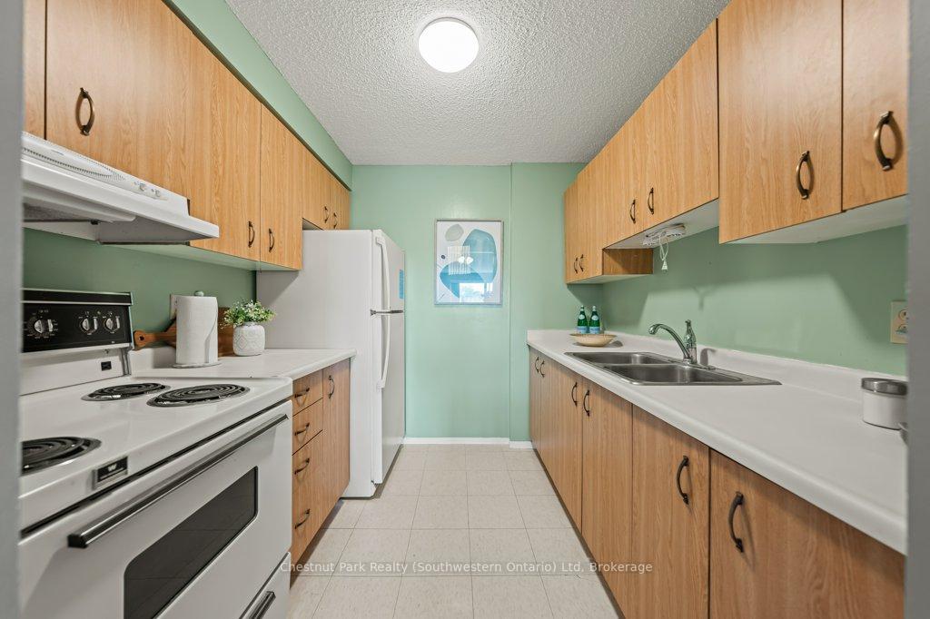Photo 3 of Unit 407, 358 Waterloo Avenue, Guelph, Junction/Onward Willow — HOMEH