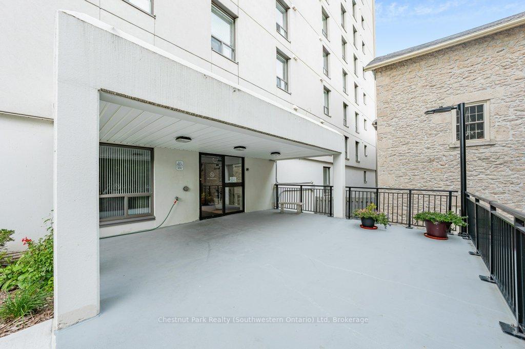 Photo 9 of Unit 407, 358 Waterloo Avenue, Guelph, Junction/Onward Willow — HOMEH