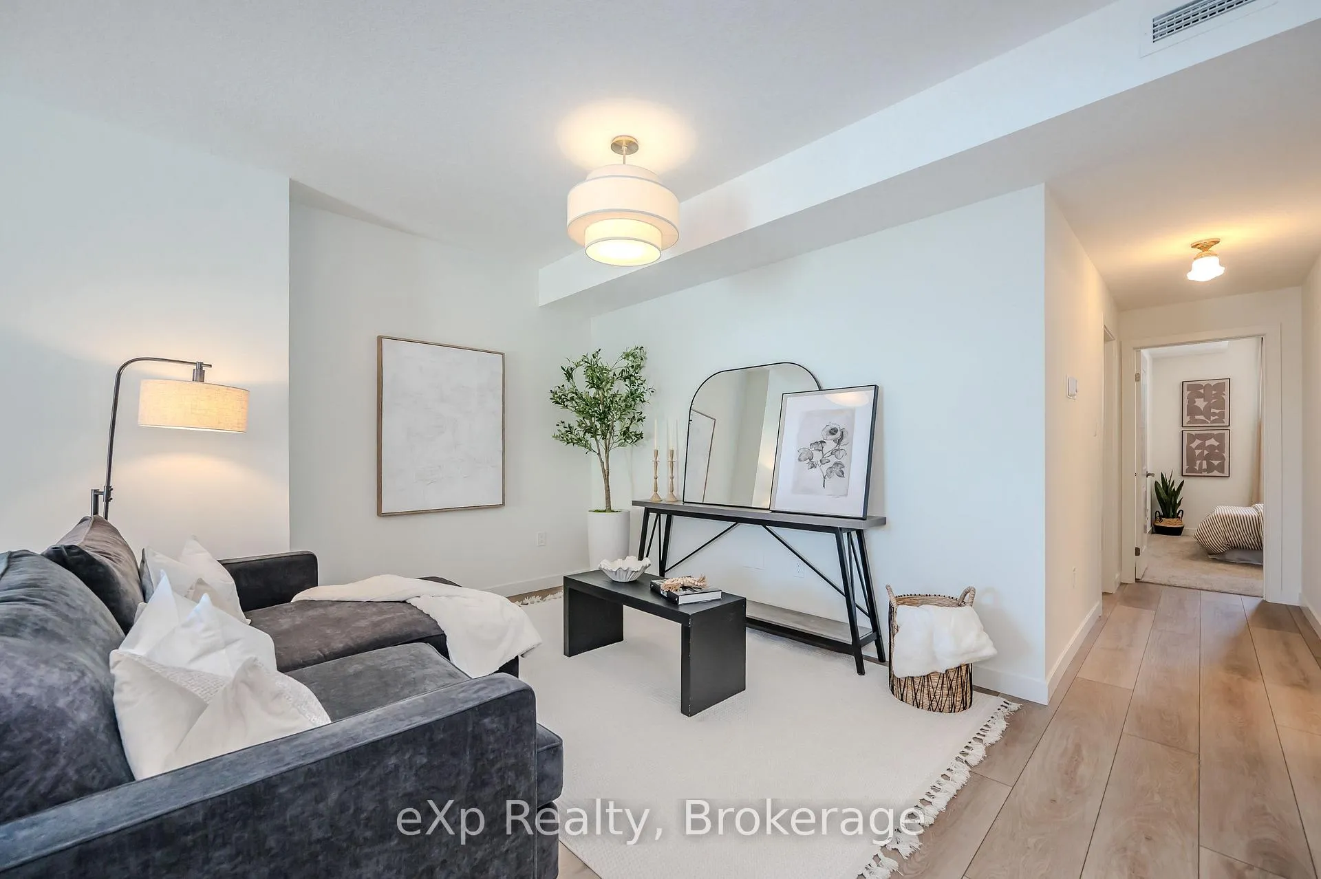 Photo 4 of Unit 105, 824 Woolwich Street, Guelph, Riverside Park — HOMEH
