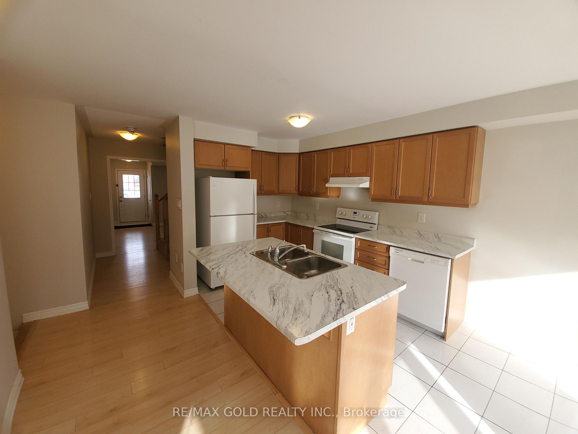 Photo 12 of 47 lothbury Drive, Brampton, Northwest Brampton — HOMEH