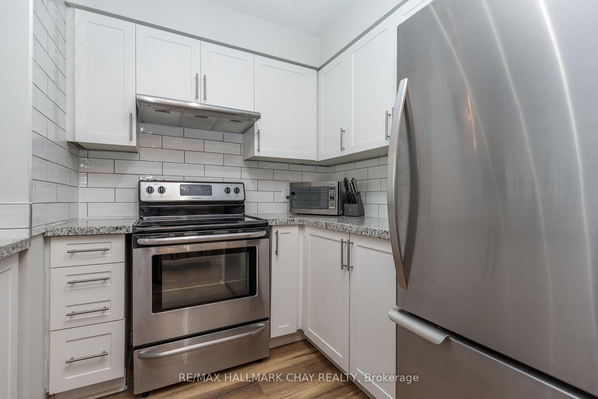 Photo 28 of Unit 1003, 150 Dunlop Street E, Barrie, City Centre — HOMEH