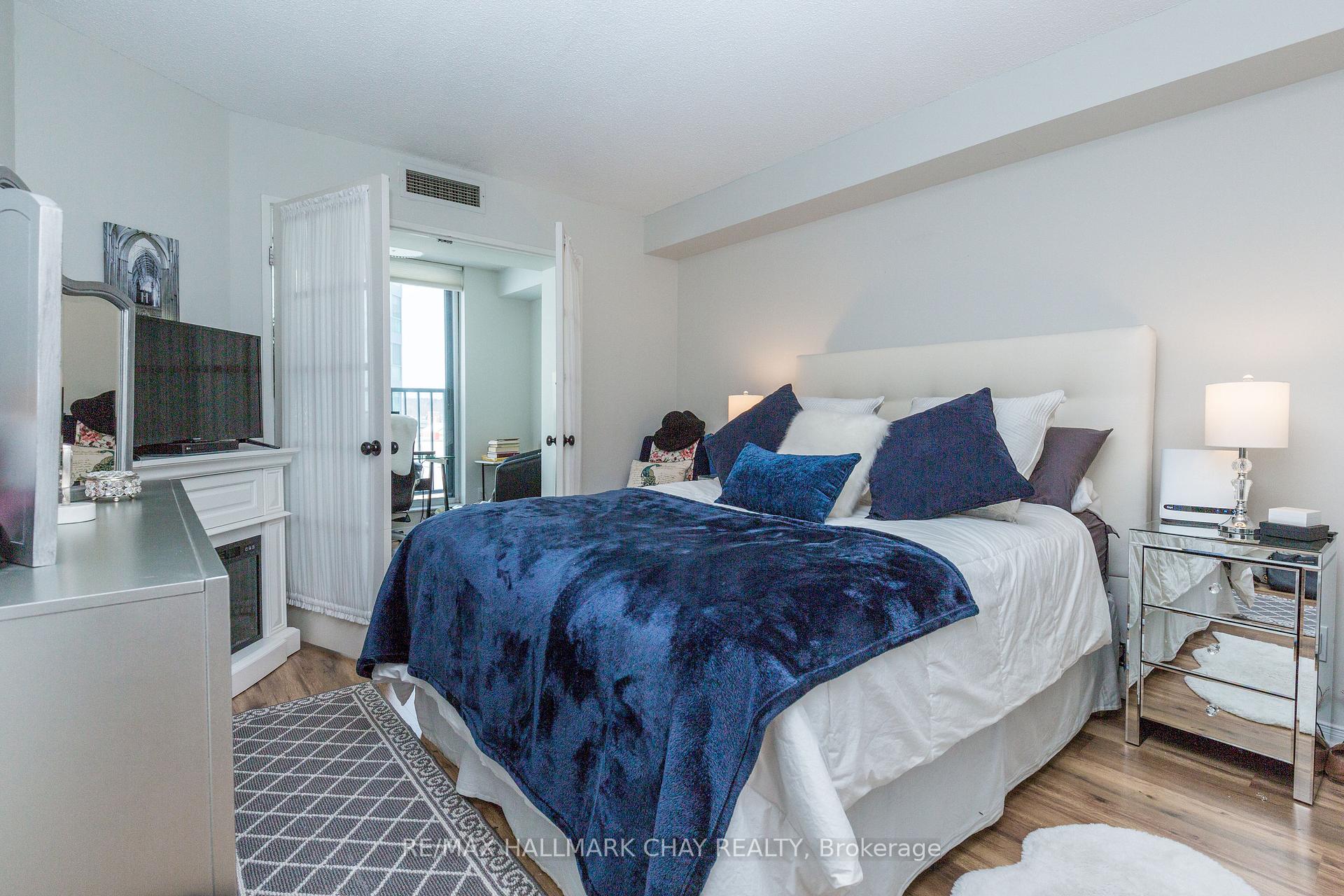 Photo 58 of Unit 1003, 150 Dunlop Street E, Barrie, City Centre — HOMEH