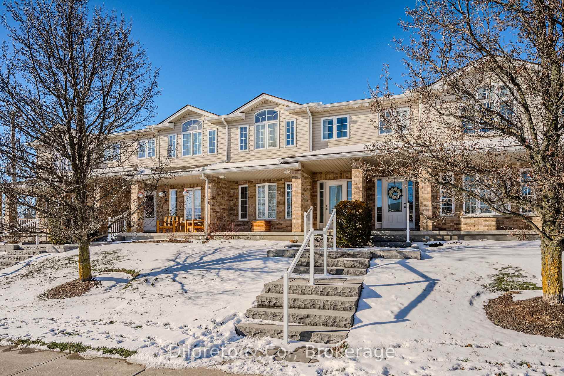Photo 1 of Unit 46, 20 Shackleton Drive, Guelph, Grange Road — HOMEH