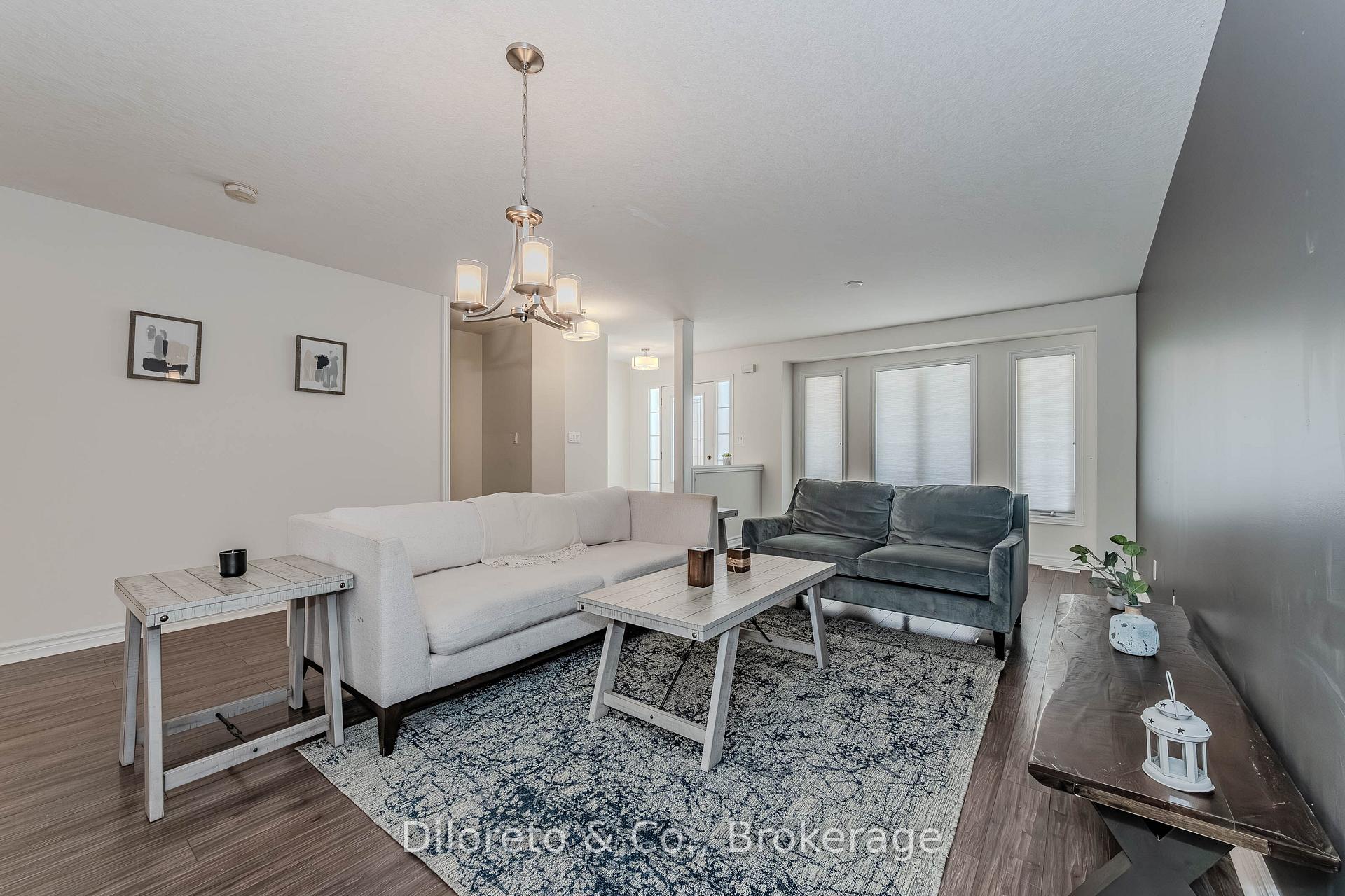 Photo 3 of Unit 46, 20 Shackleton Drive, Guelph, Grange Road — HOMEH