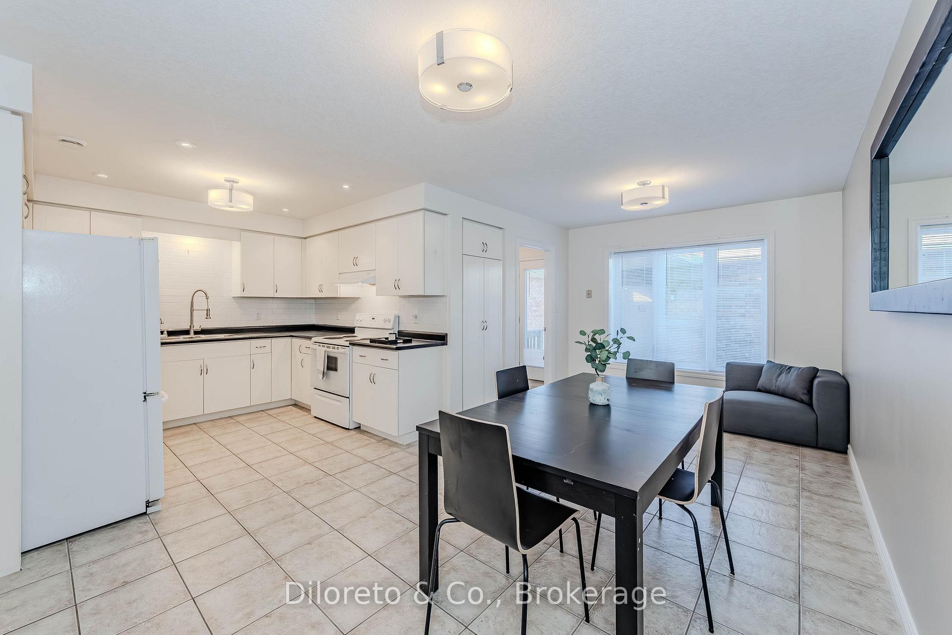 Photo 9 of Unit 46, 20 Shackleton Drive, Guelph, Grange Road — HOMEH