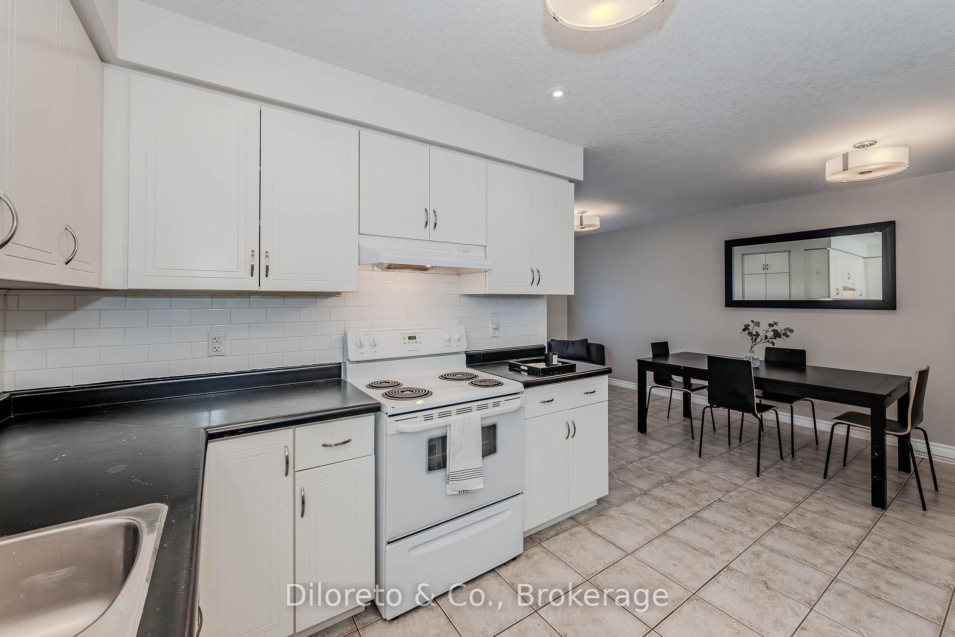 Photo 13 of Unit 46, 20 Shackleton Drive, Guelph, Grange Road — HOMEH