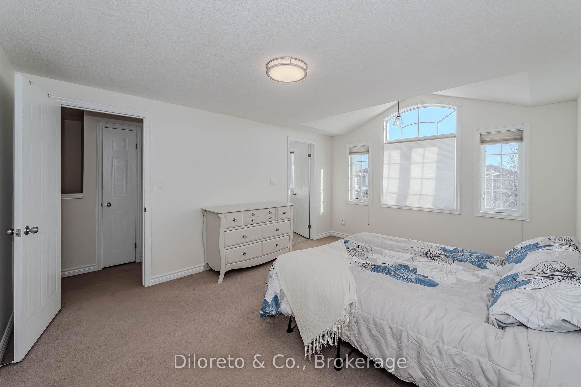 Photo 21 of Unit 46, 20 Shackleton Drive, Guelph, Grange Road — HOMEH