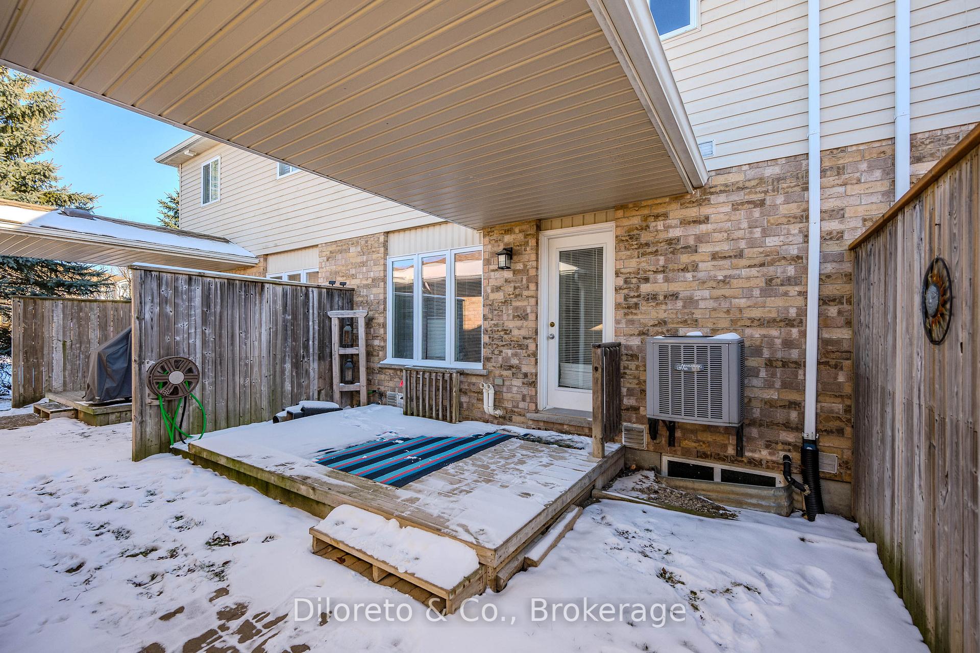 Photo 32 of Unit 46, 20 Shackleton Drive, Guelph, Grange Road — HOMEH