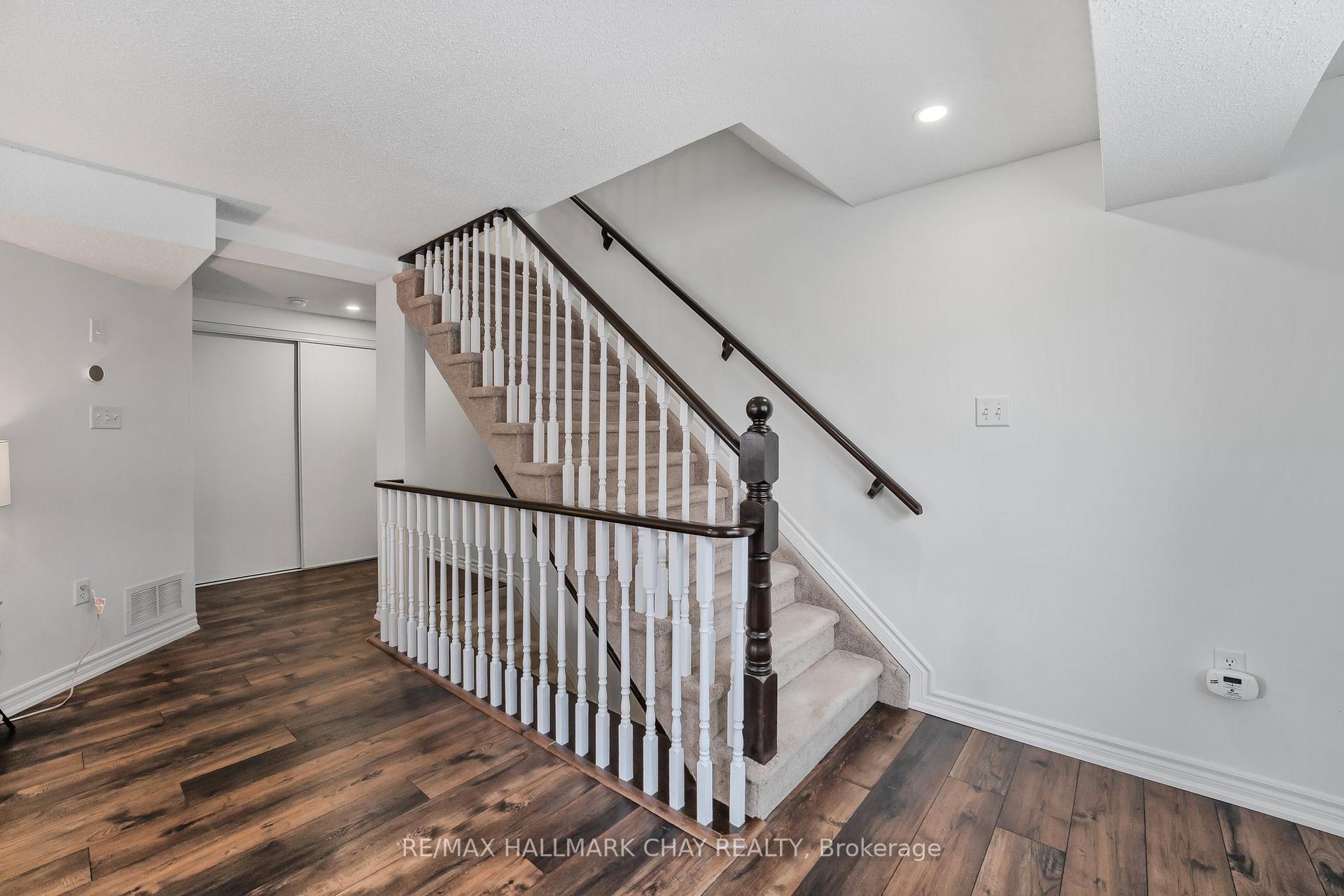 Photo 11 of Unit 6, 83 Goodwin Drive, Barrie, Painswick South — HOMEH