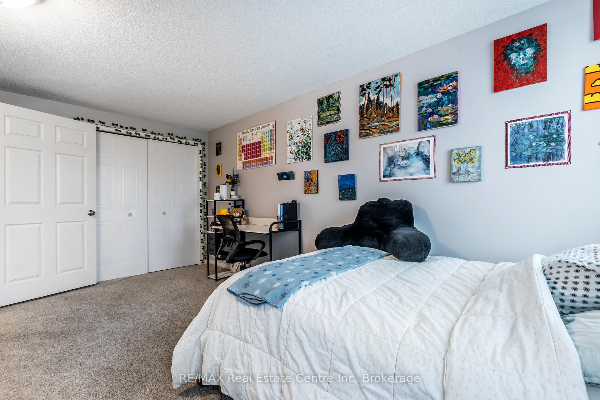 Photo 19 of 61 Roehampton Crescent W, Guelph, Pineridge/Westminster Woods — HOMEH