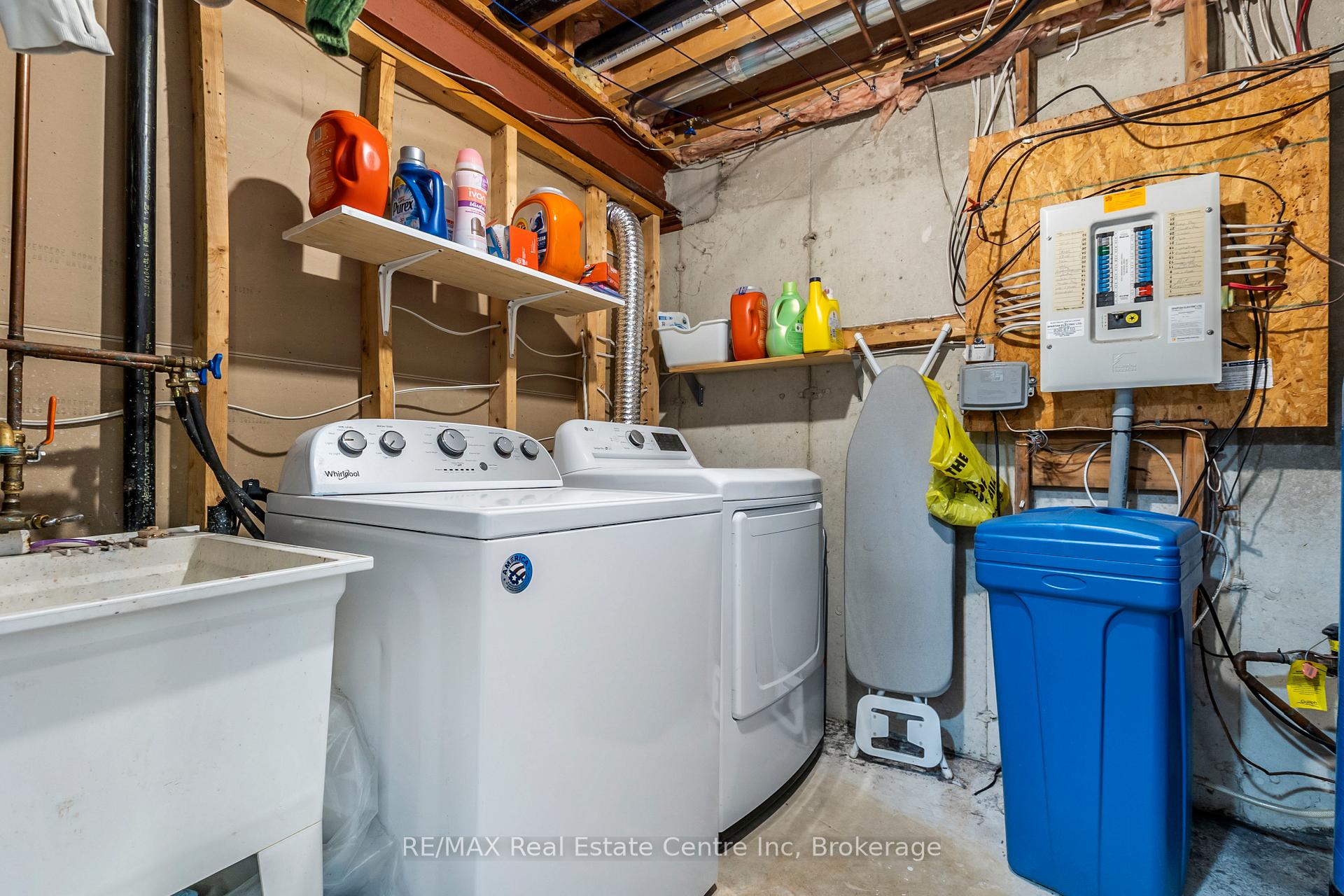 Photo 29 of 61 Roehampton Crescent W, Guelph, Pineridge/Westminster Woods — HOMEH