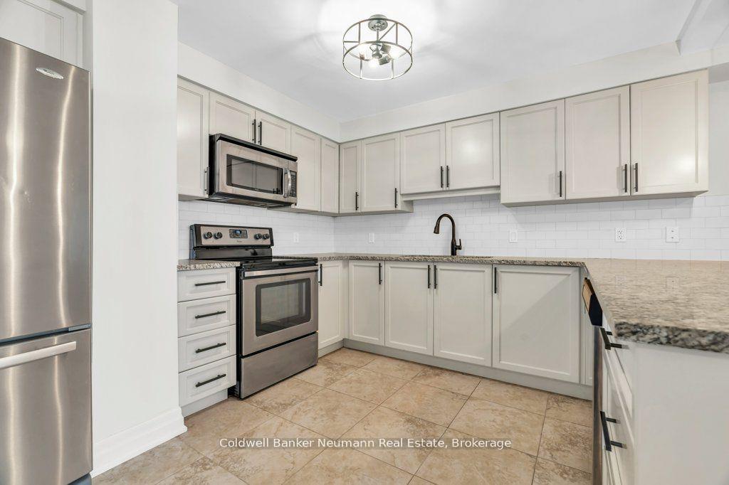 Photo 9 of Unit 606, 55 Yarmouth Street, Guelph, Downtown — HOMEH