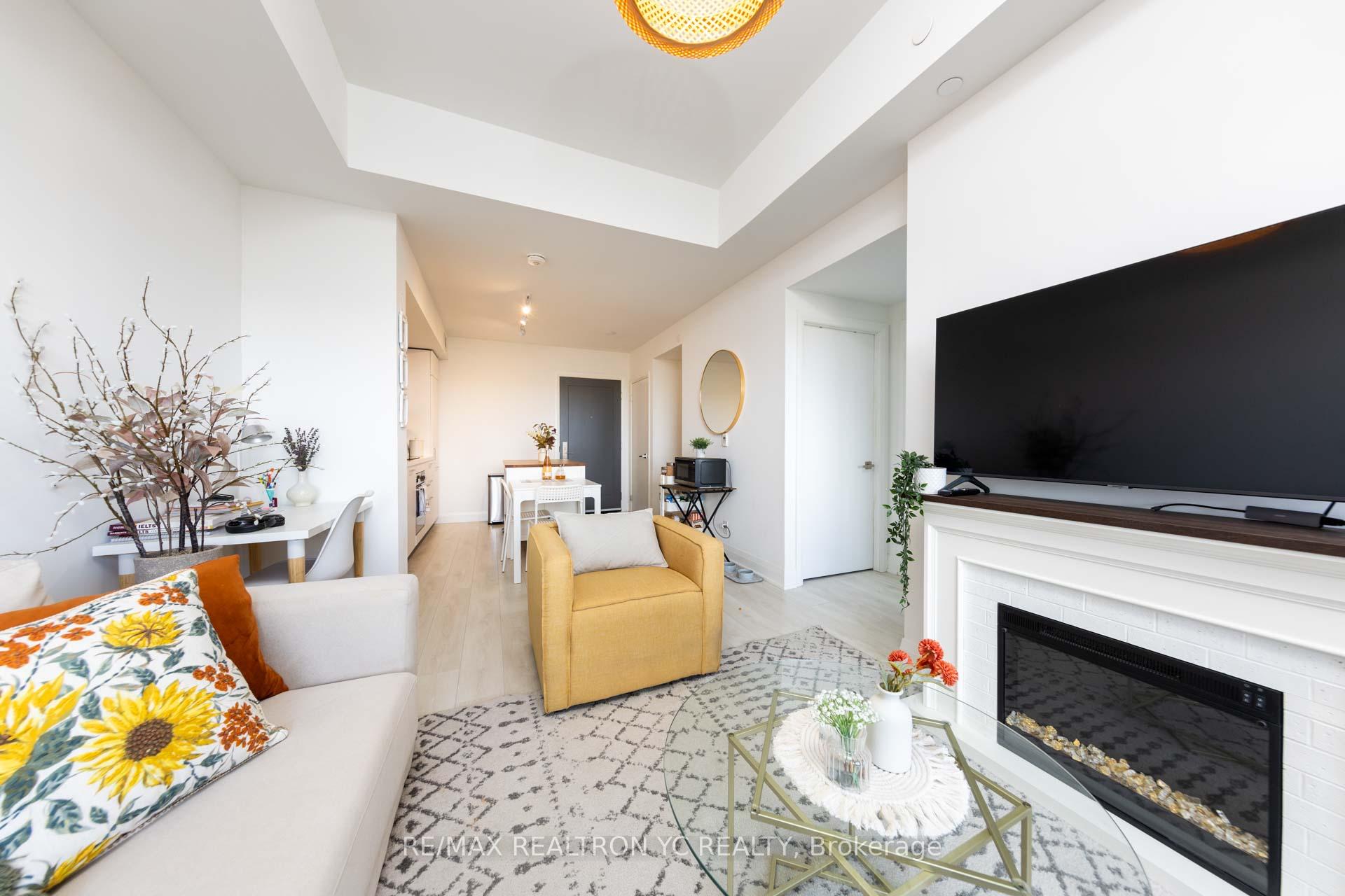 Photo 7 of Unit 624, 33 Frederick Todd Way, Toronto, Thorncliffe Park — HOMEH
