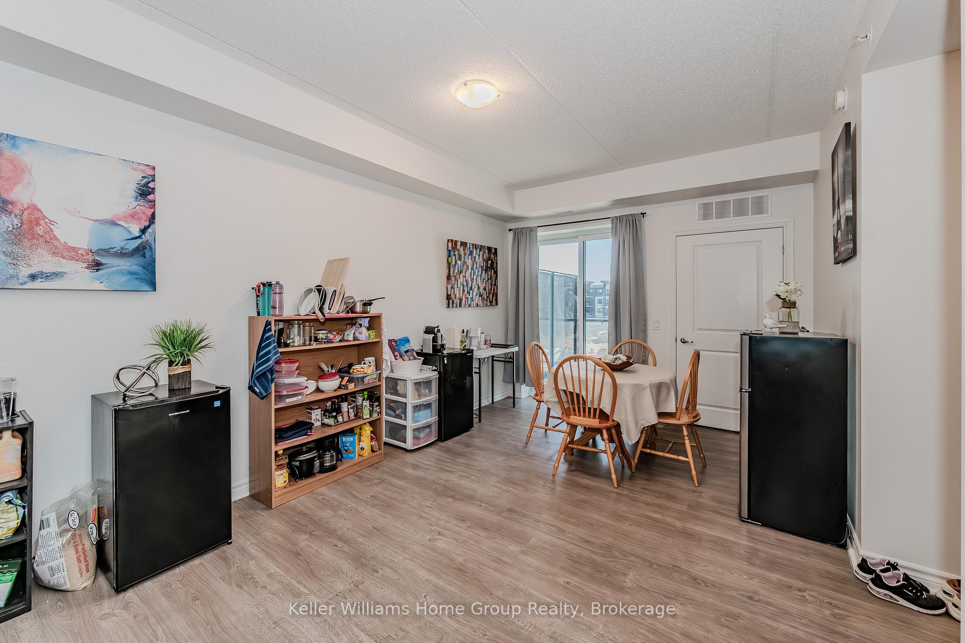 Photo 5 of Unit 202, 1284 Gordon Street, Guelph, Kortright East — HOMEH
