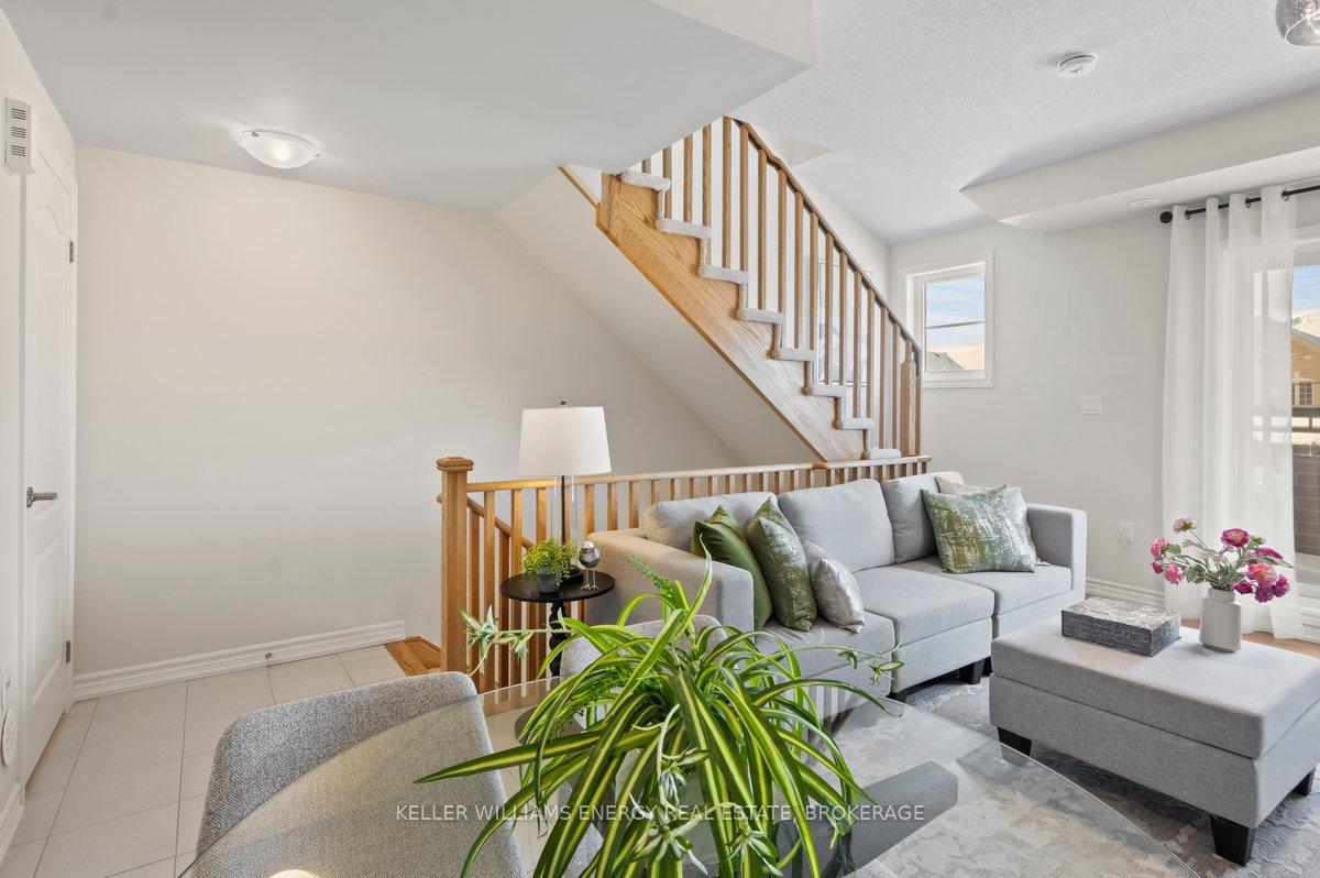 Photo 8 of 2053 Prestonvale Road, Clarington, Courtice — HOMEH