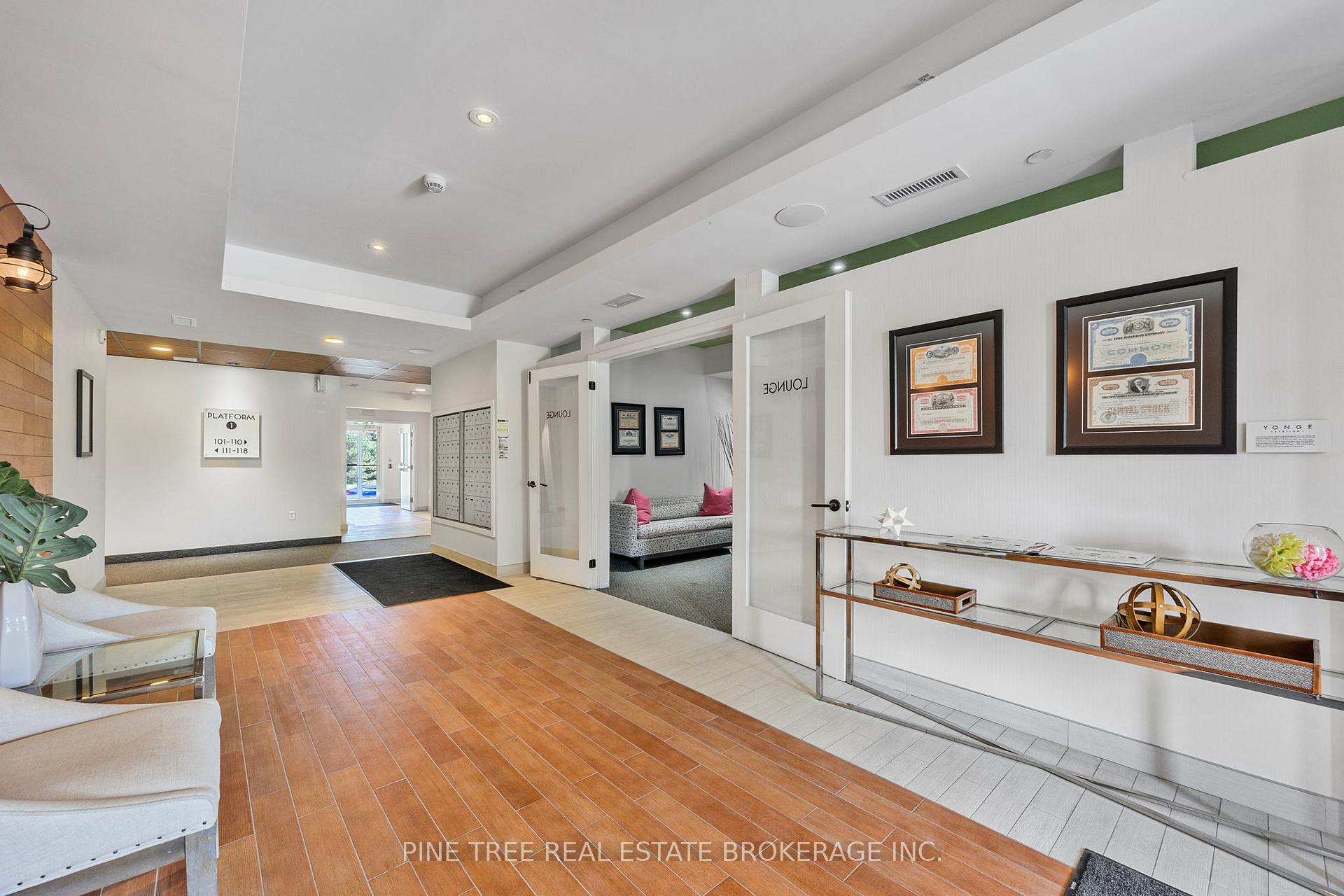 Photo 5 of Unit 205, 720 Yonge Street, Barrie, Painswick South — HOMEH