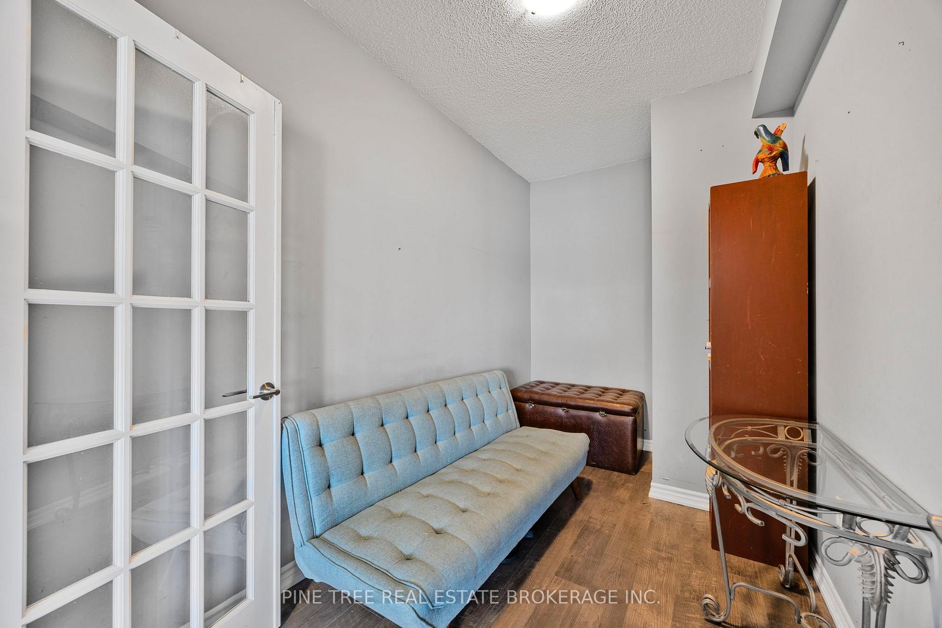 Photo 14 of Unit 205, 720 Yonge Street, Barrie, Painswick South — HOMEH