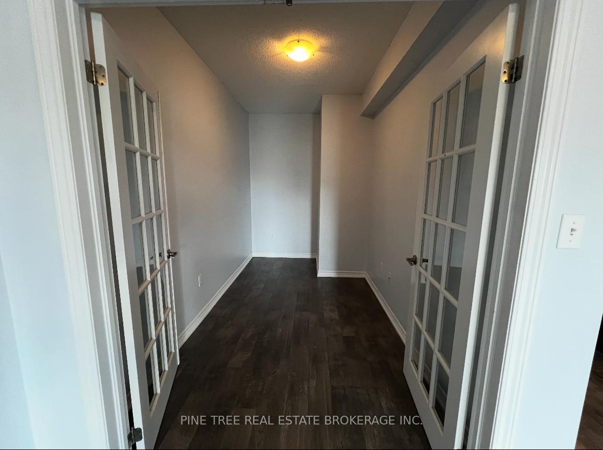 Photo 15 of Unit 205, 720 Yonge Street, Barrie, Painswick South — HOMEH