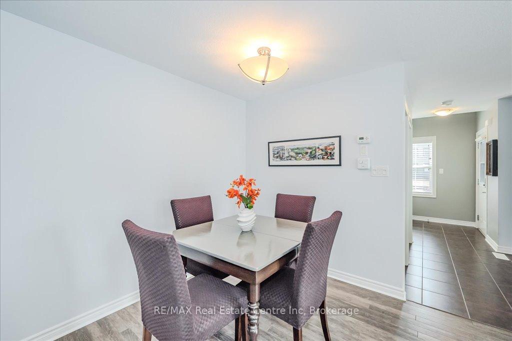 Photo 8 of Unit 16, 100 Frederick Drive, Guelph, Pineridge/Westminster Woods — HOMEH