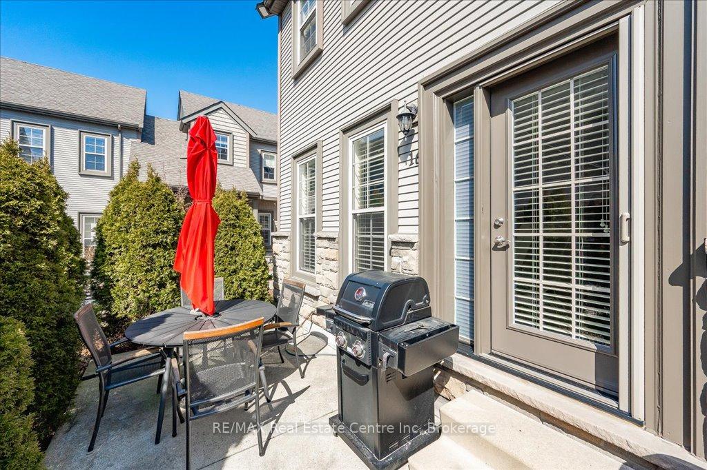 Photo 20 of Unit 16, 100 Frederick Drive, Guelph, Pineridge/Westminster Woods — HOMEH