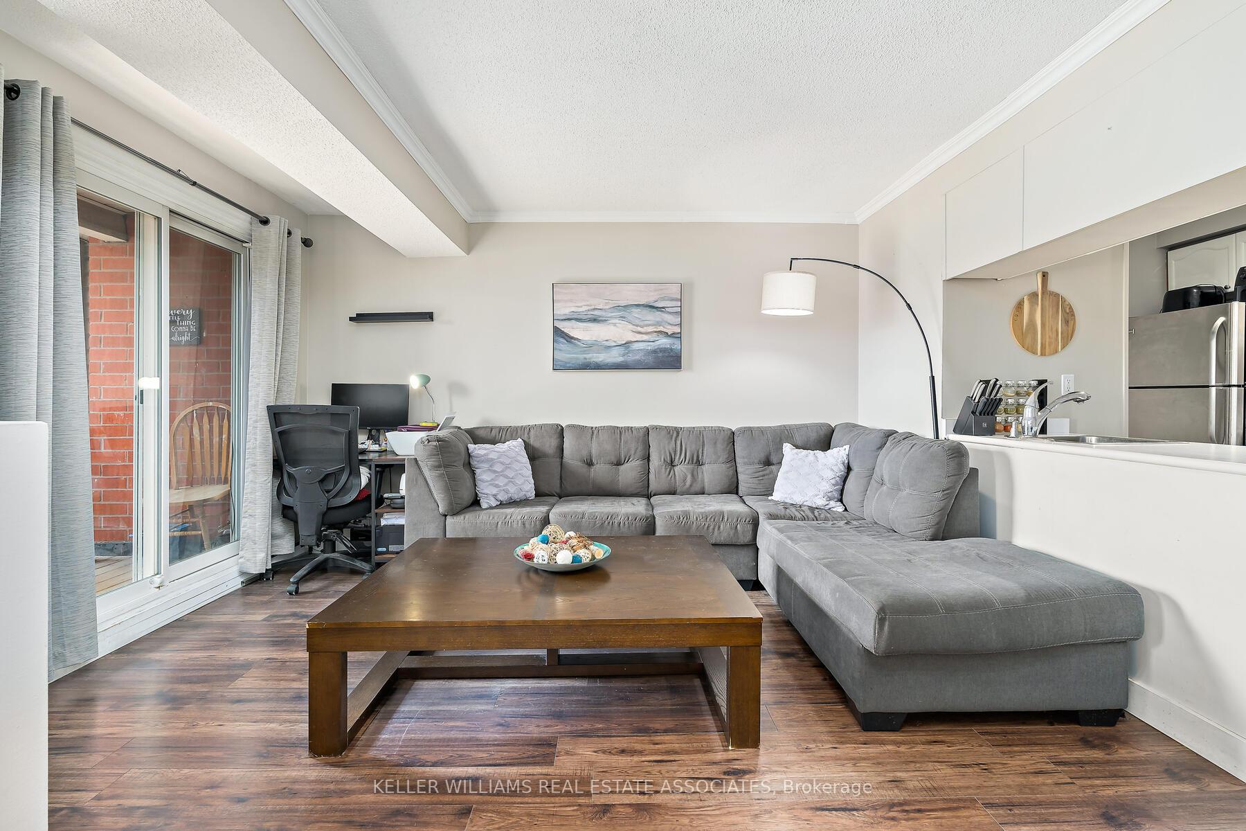 Photo 7 of 49A Wylie Circle, Halton Hills, Georgetown — HOMEH