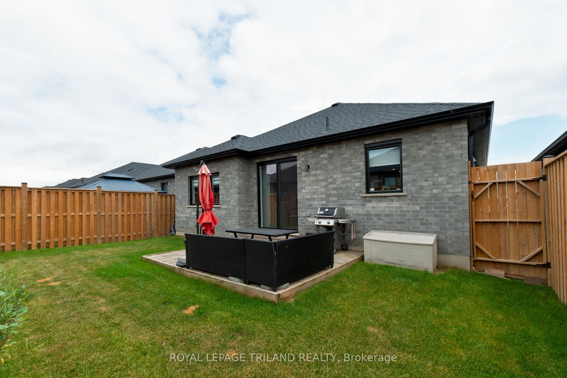 Photo 29 of Unit 2, 383 Daventry Way, Middlesex Centre, Kilworth — HOMEH