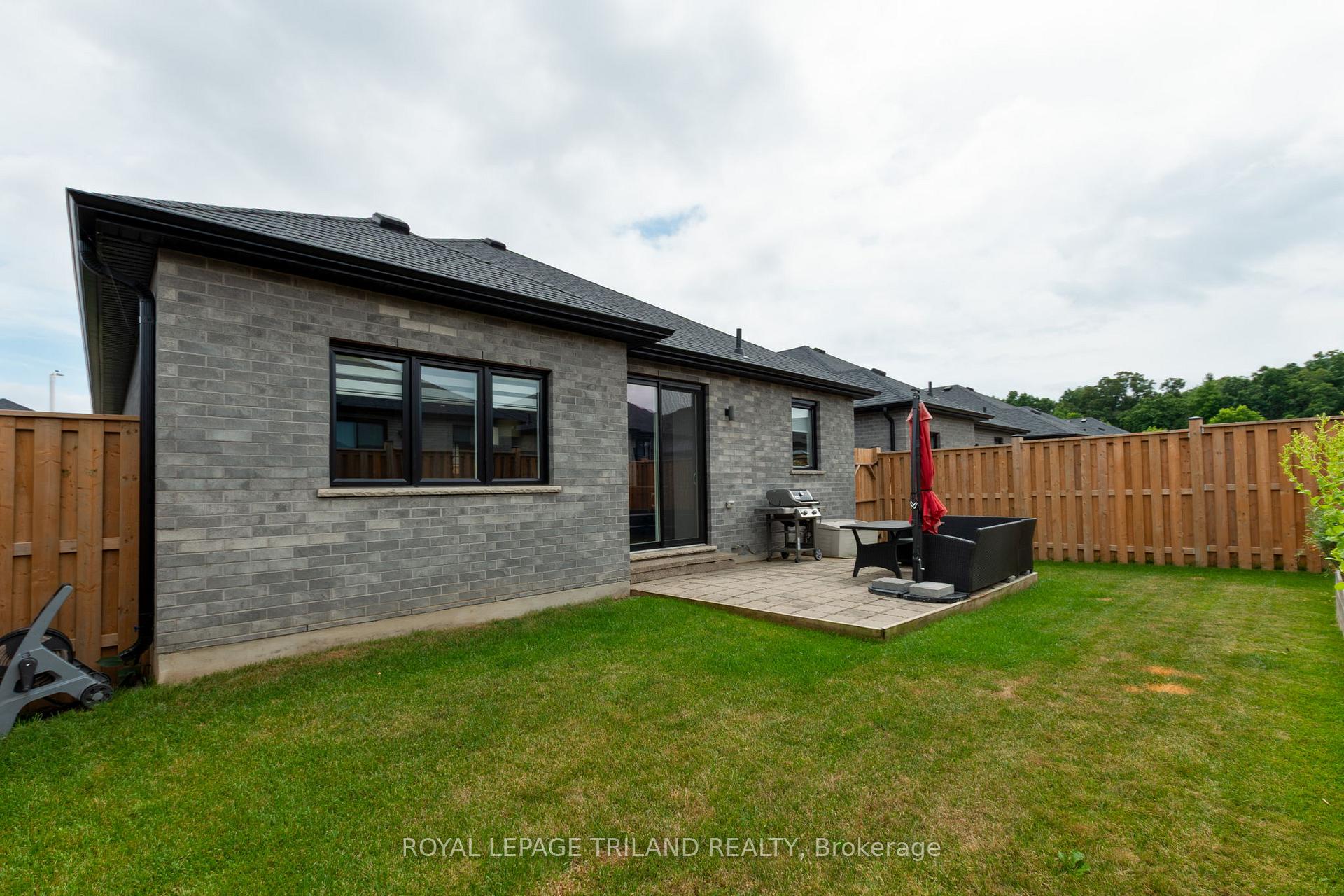 Photo 30 of Unit 2, 383 Daventry Way, Middlesex Centre, Kilworth — HOMEH
