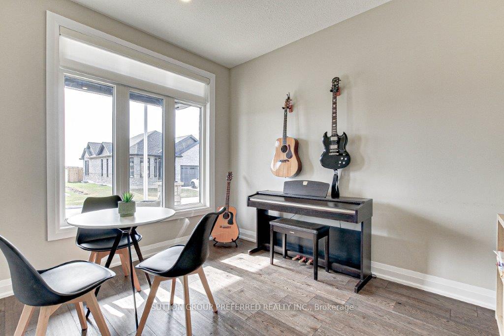 Photo 8 of Unit 72, 383 Daventry Way, Middlesex Centre, Rural Middlesex Centre — HOMEH