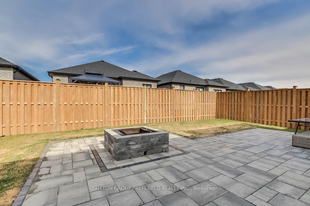 Photo 65 of Unit 72, 383 Daventry Way, Middlesex Centre, Rural Middlesex Centre — HOMEH