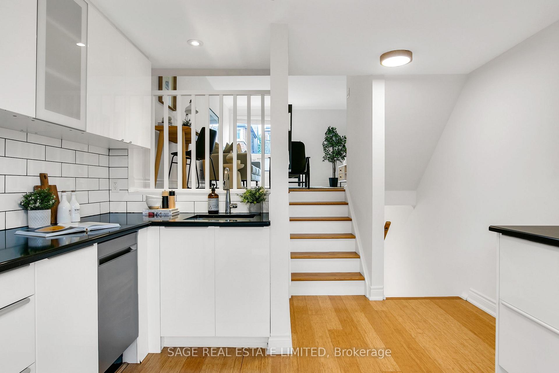 Photo 10 of Unit 7, 1666 Queen Street E, Toronto, Woodbine Corridor — HOMEH