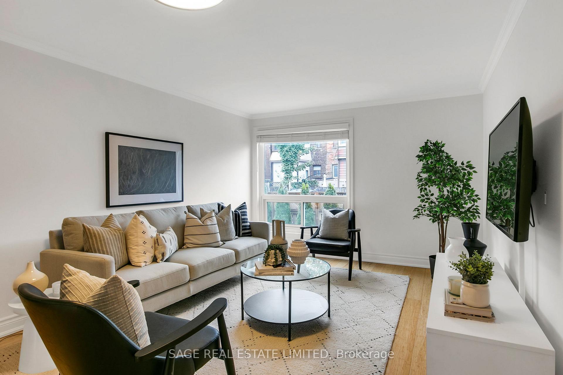 Photo 13 of Unit 7, 1666 Queen Street E, Toronto, Woodbine Corridor — HOMEH