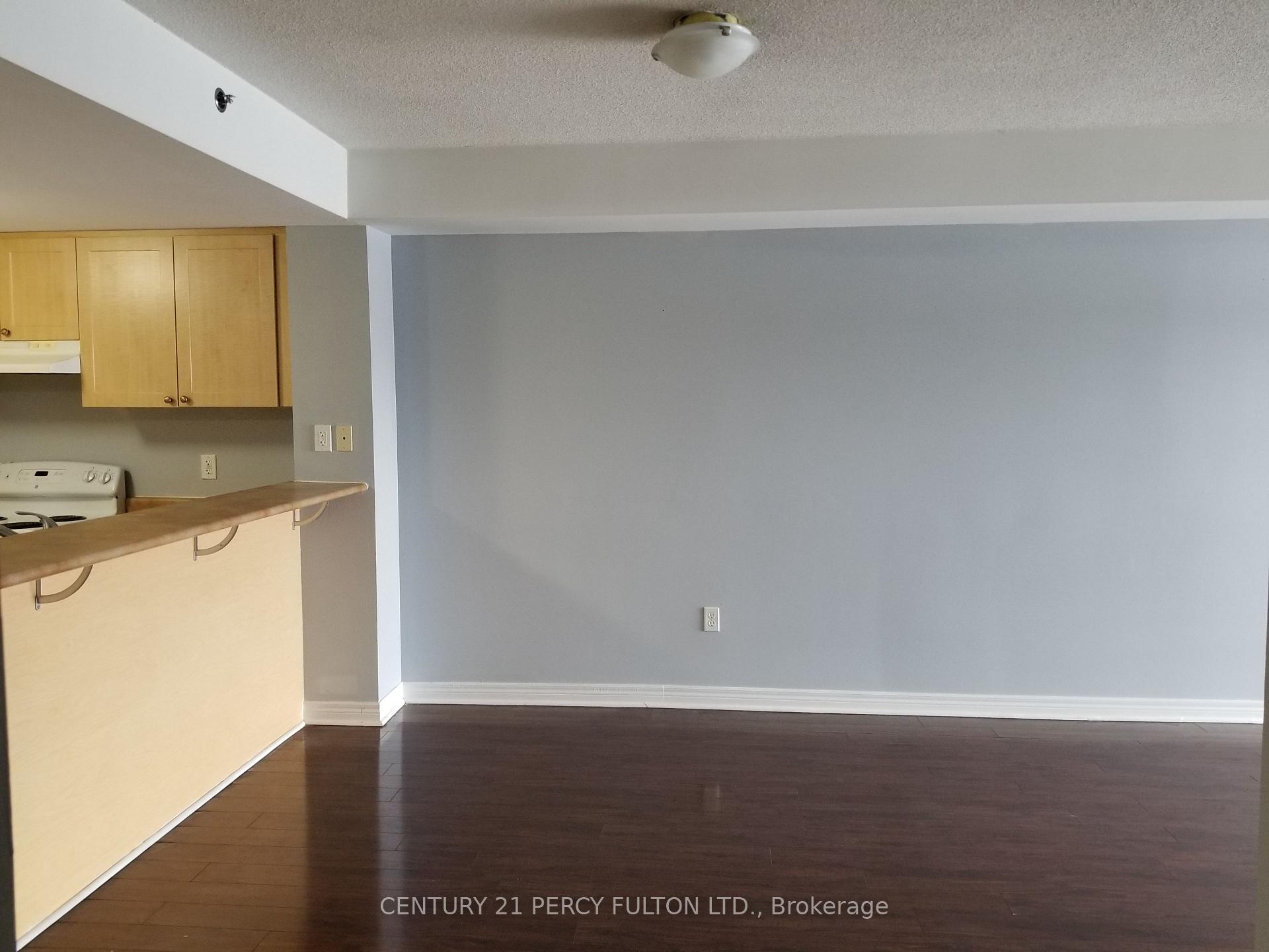 Photo 5 of Unit 401, 7428 Markham Road, Markham, Middlefield — HOMEH