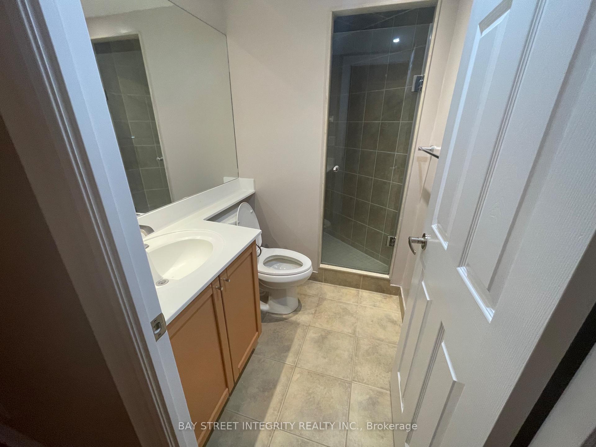 Photo 3 of Unit 613, 33 Cox Boulevard, Markham, Unionville — HOMEH