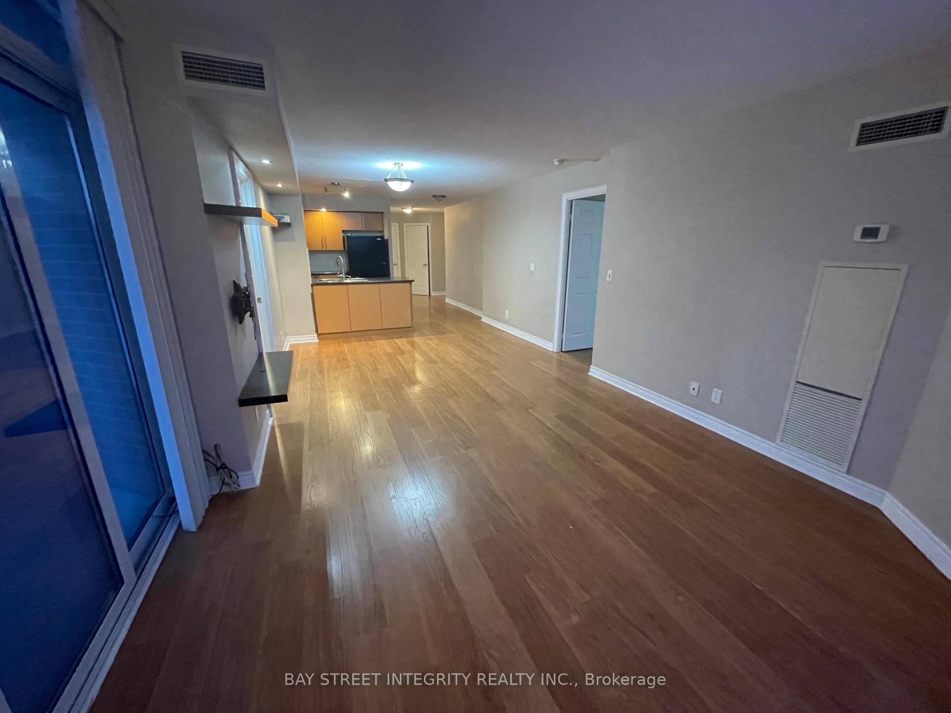 Photo 9 of Unit 613, 33 Cox Boulevard, Markham, Unionville — HOMEH