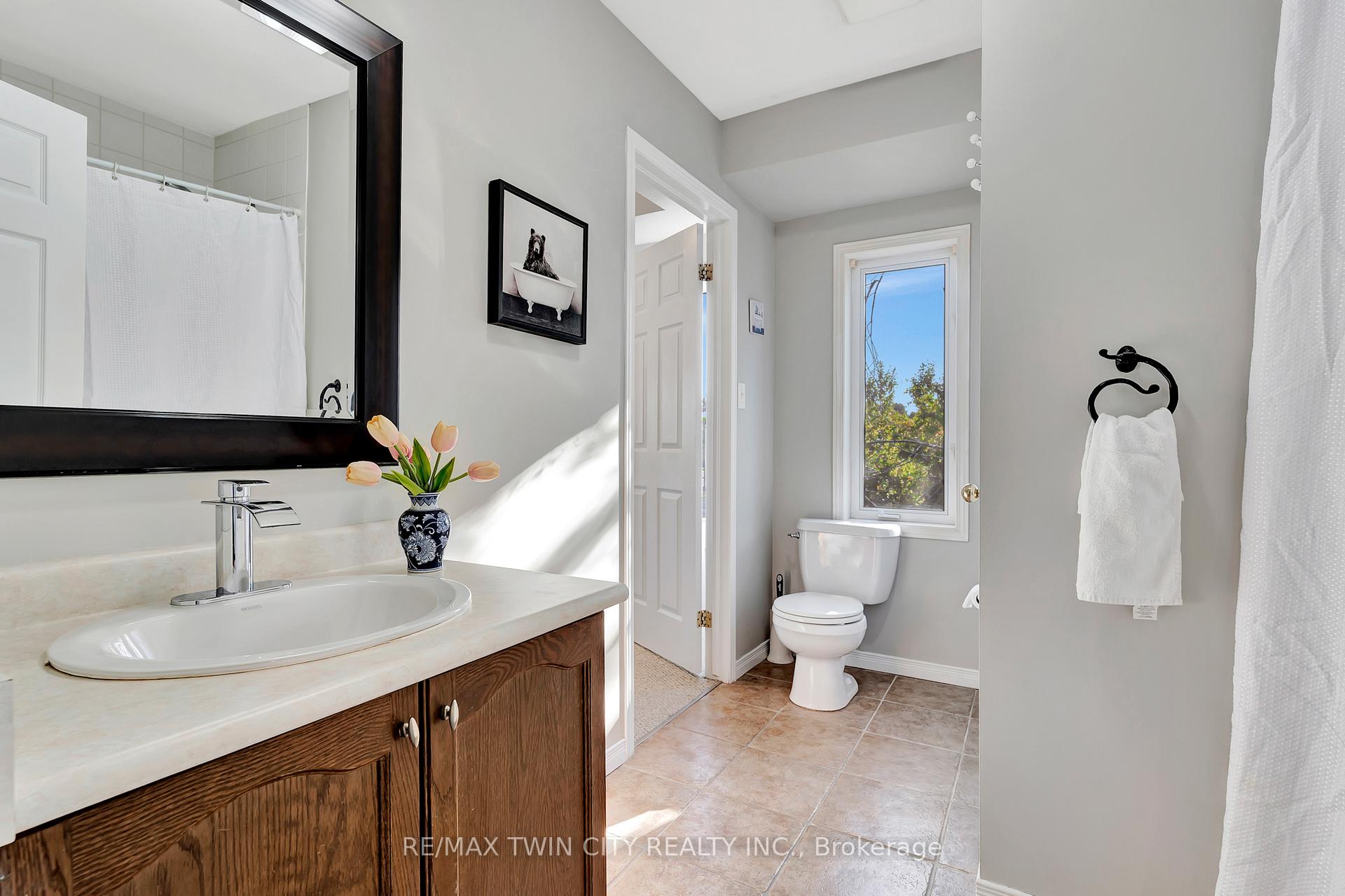 Photo 34 of Unit 1D, 45 Cedarhill Crescent, Kitchener — HOMEH