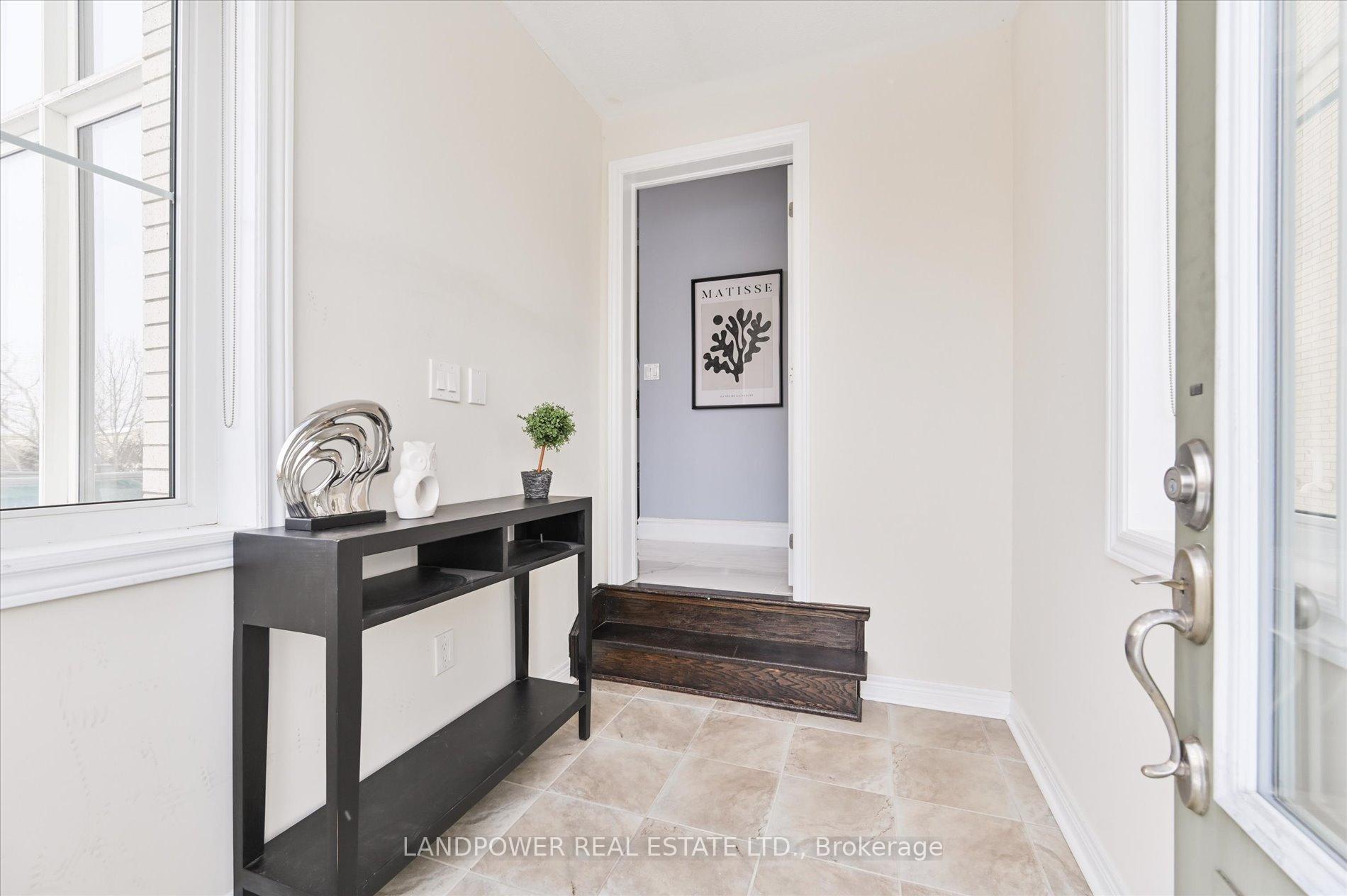 Photo 4 of 43 Victor Herbert Way, Markham, Cathedraltown — HOMEH