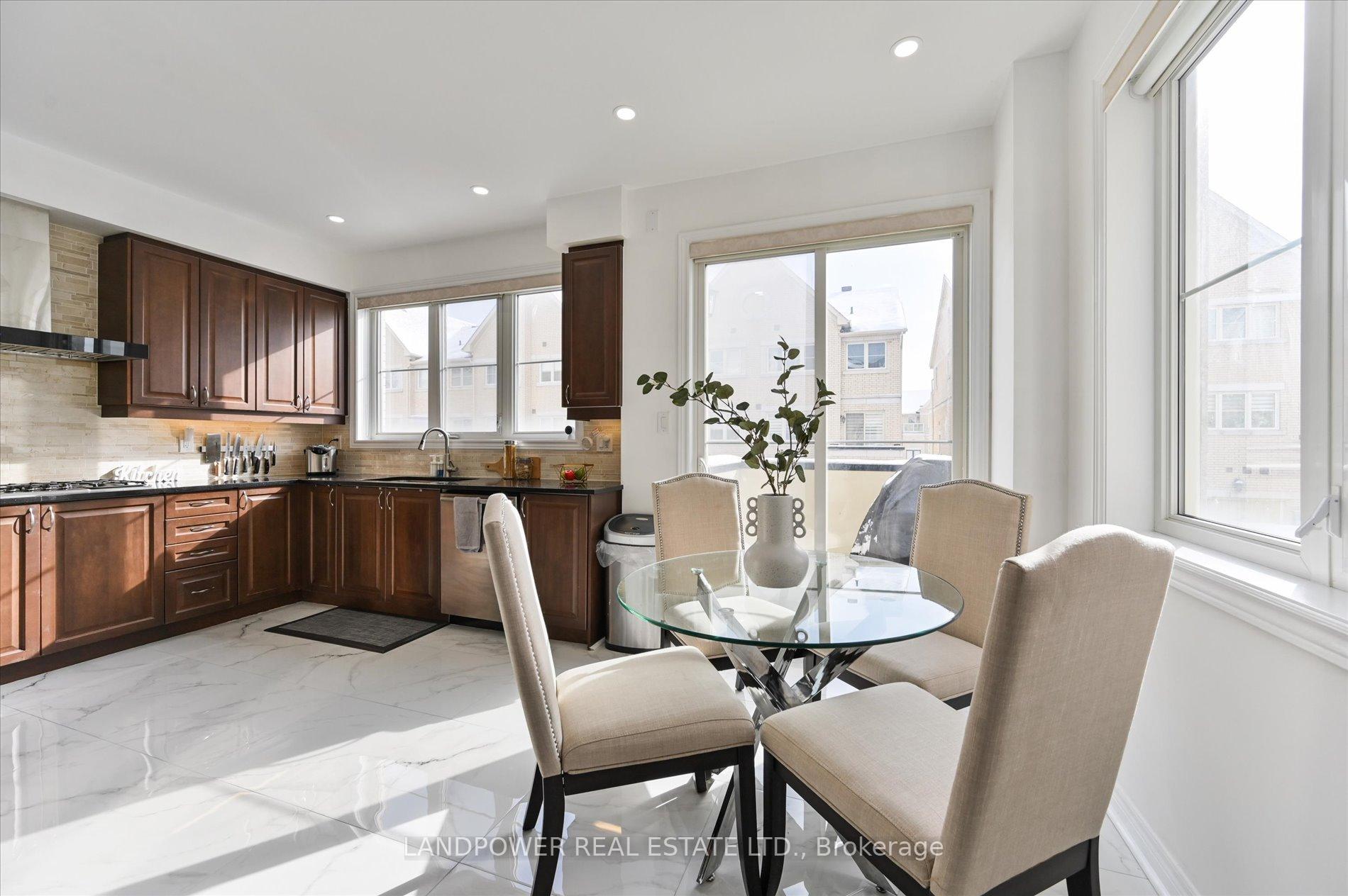 Photo 11 of 43 Victor Herbert Way, Markham, Cathedraltown — HOMEH