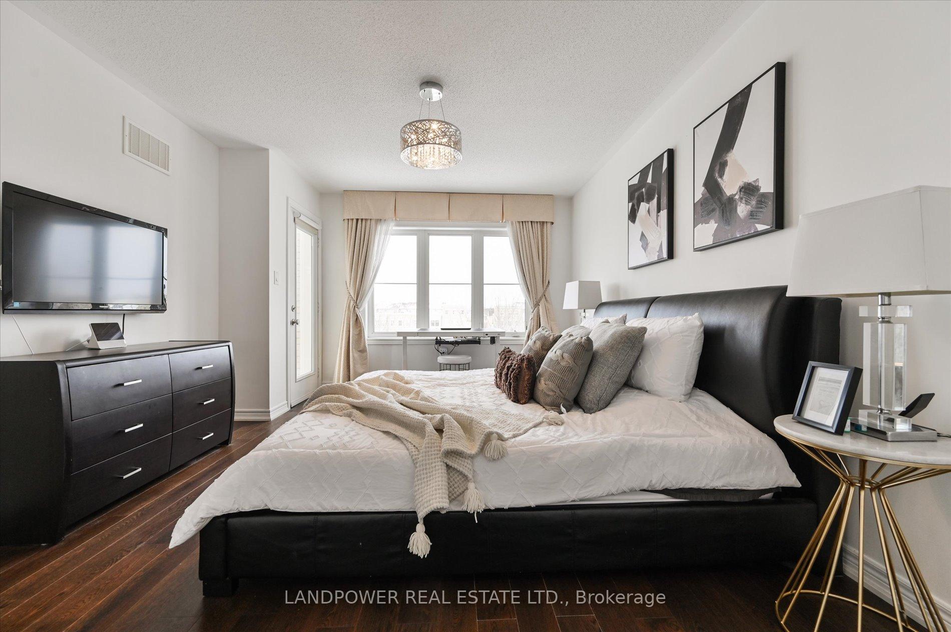 Photo 17 of 43 Victor Herbert Way, Markham, Cathedraltown — HOMEH