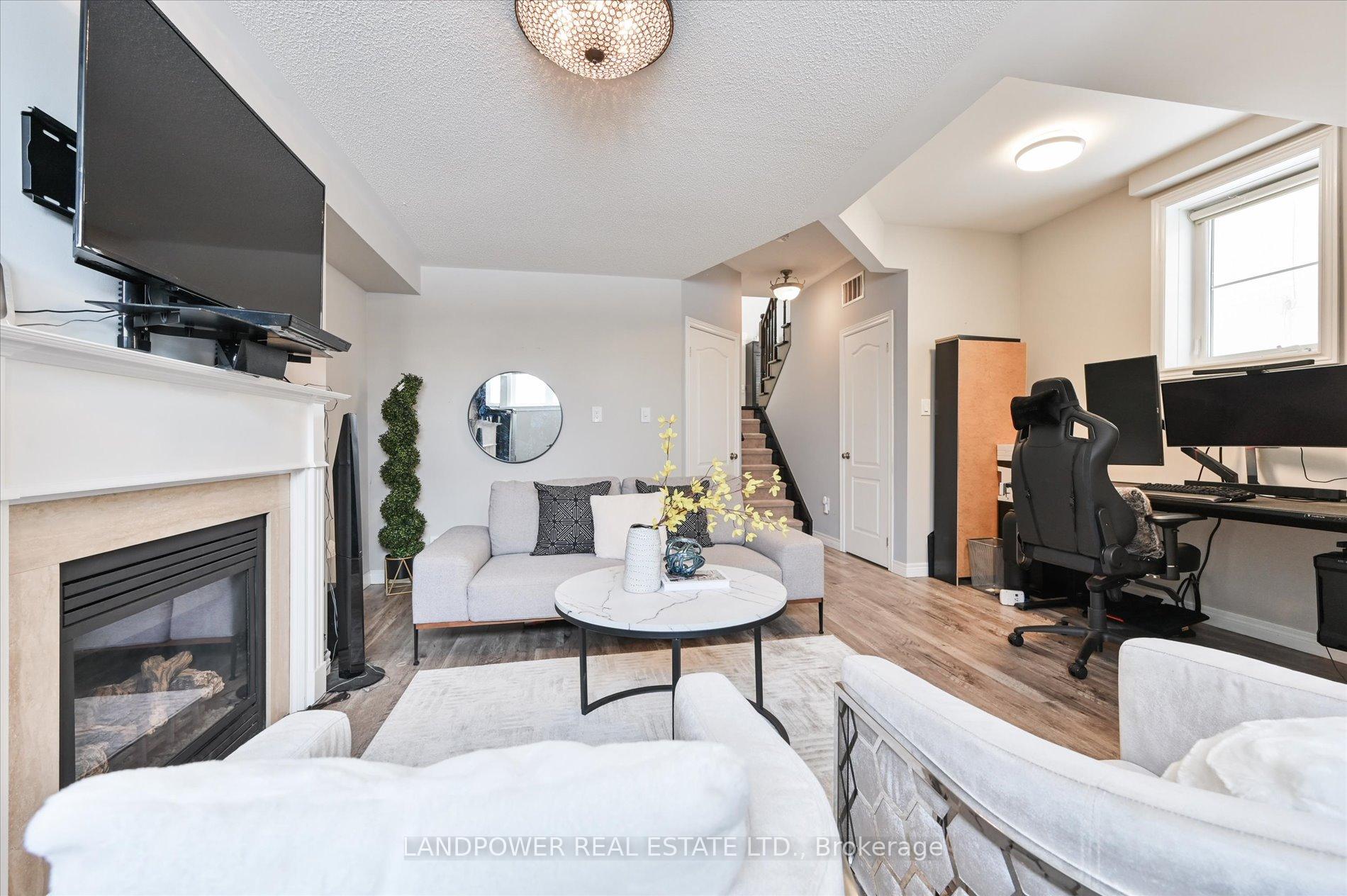 Photo 25 of 43 Victor Herbert Way, Markham, Cathedraltown — HOMEH