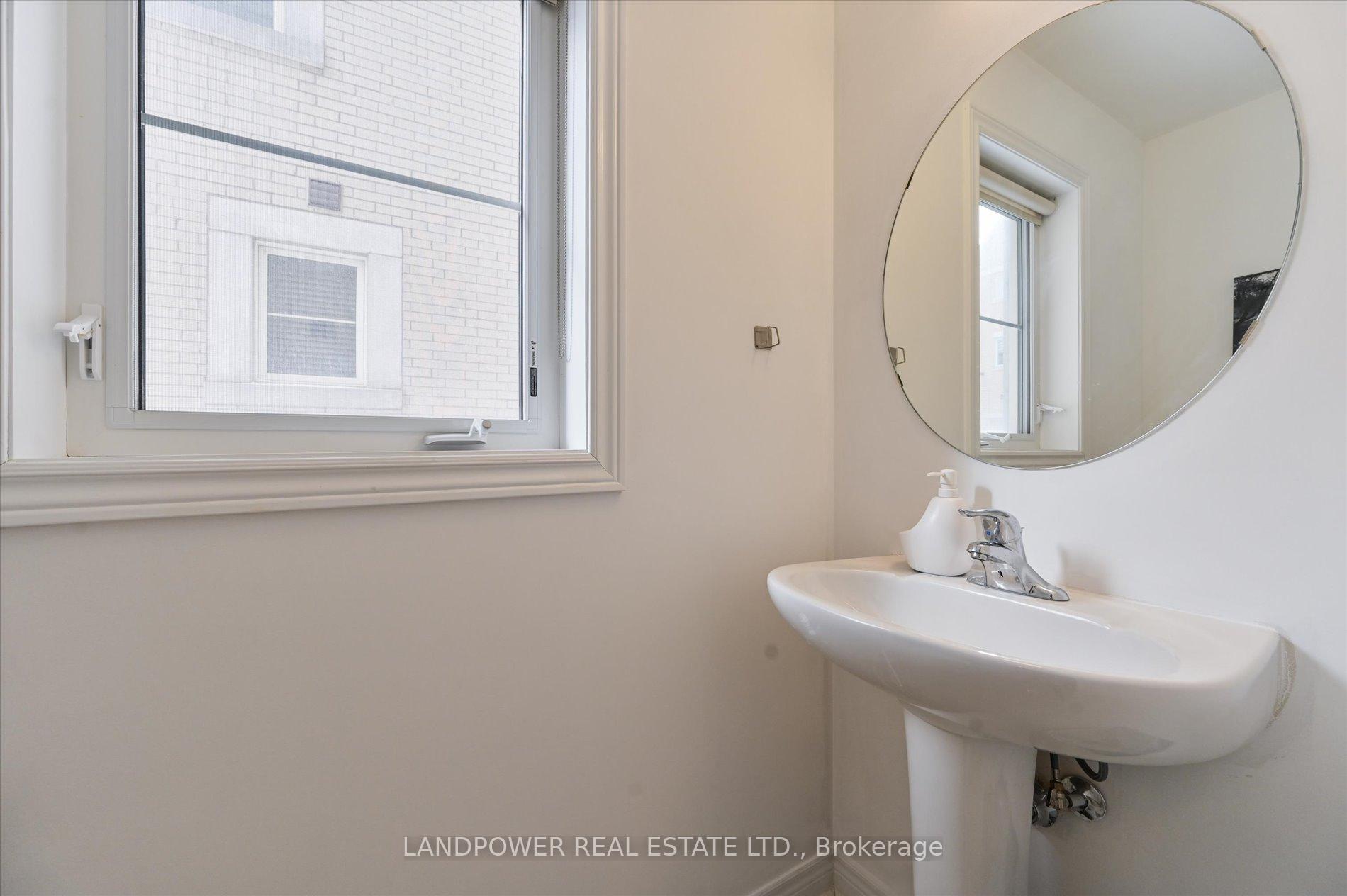 Photo 27 of 43 Victor Herbert Way, Markham, Cathedraltown — HOMEH
